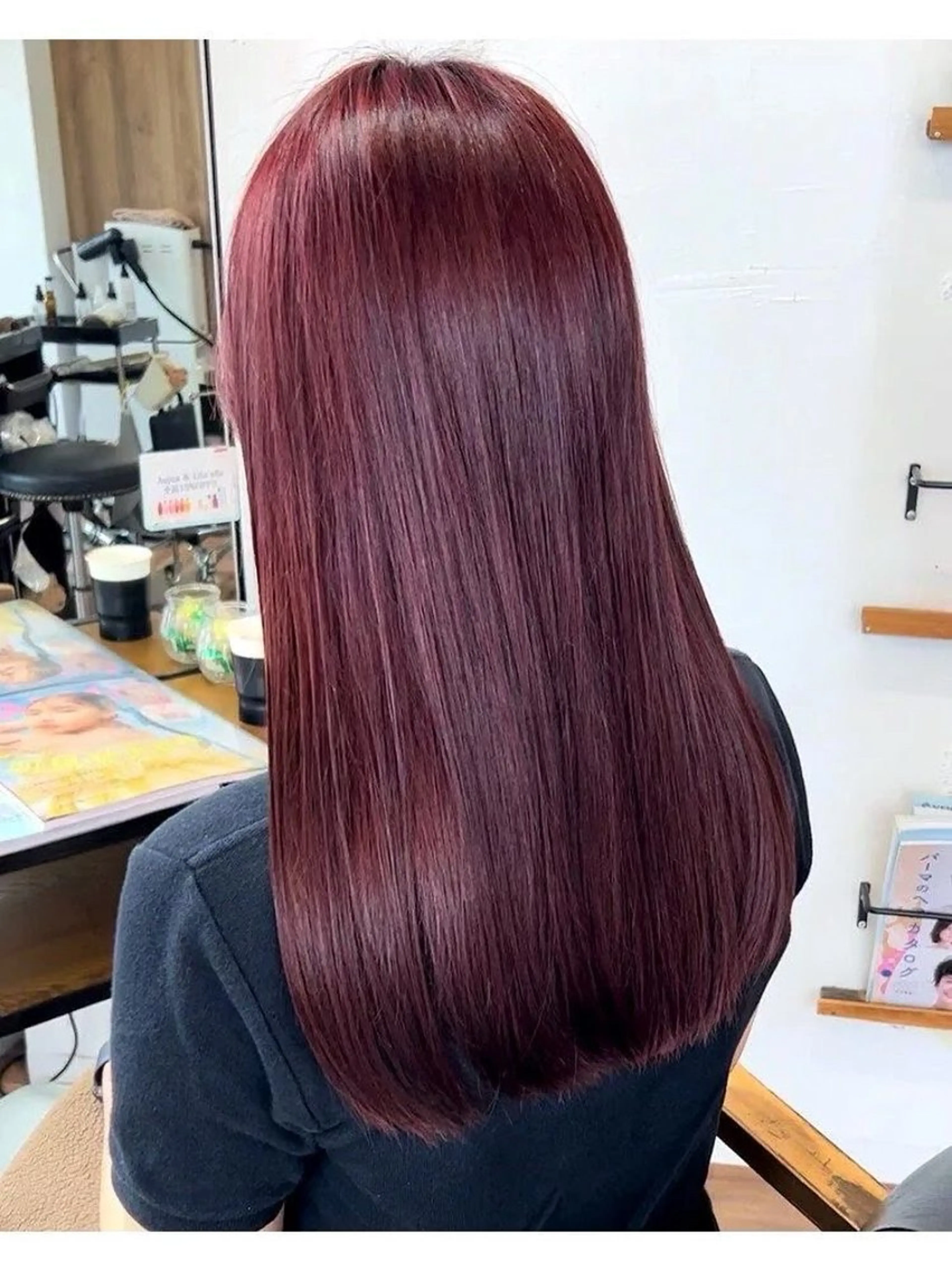 カラー 村井 湖奈のヘアスタイル