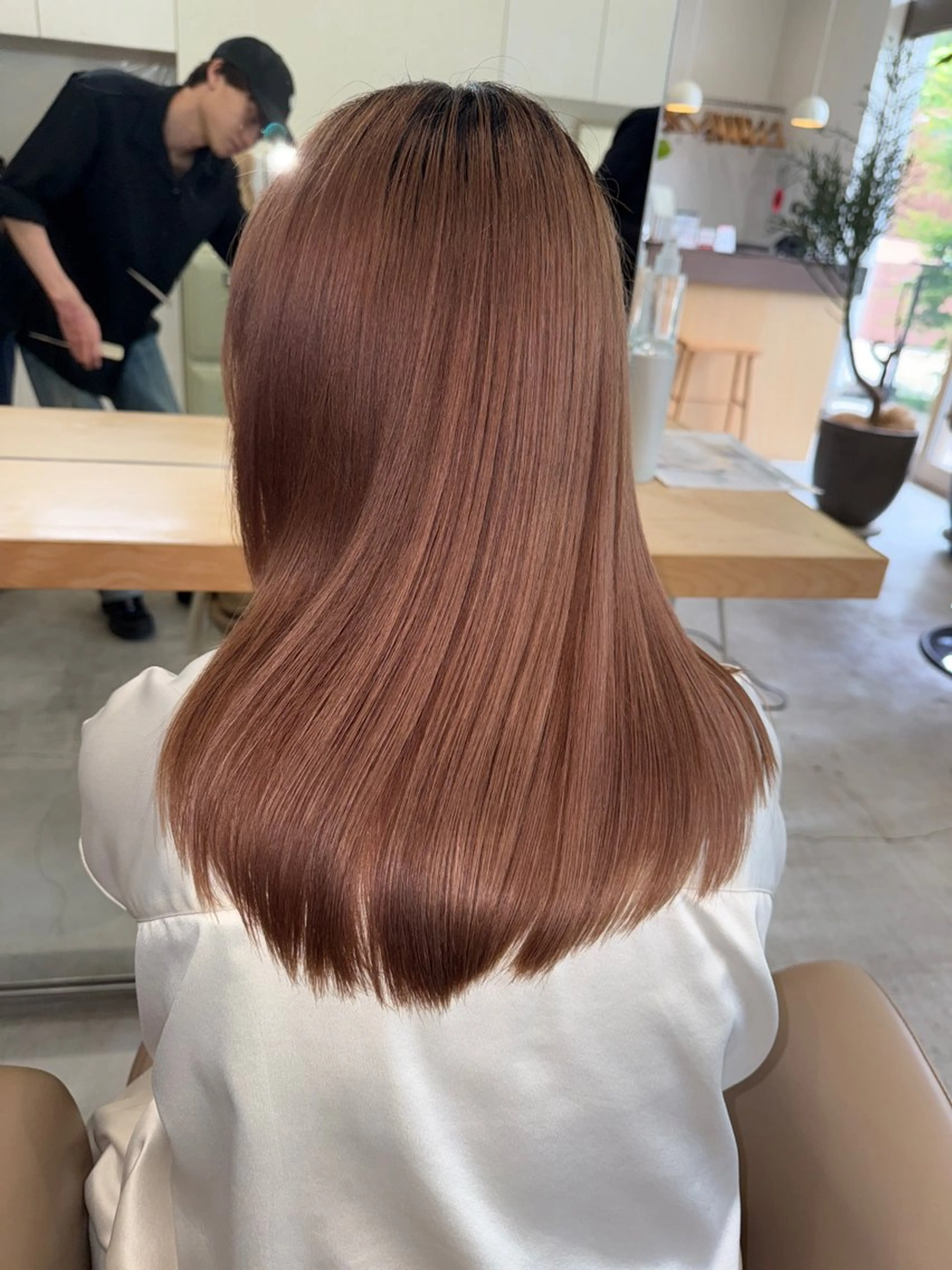 ロング カラー 縮毛矯正 トリートメント 💛🤍U too e’s 鎌倉🧸のヘアスタイル