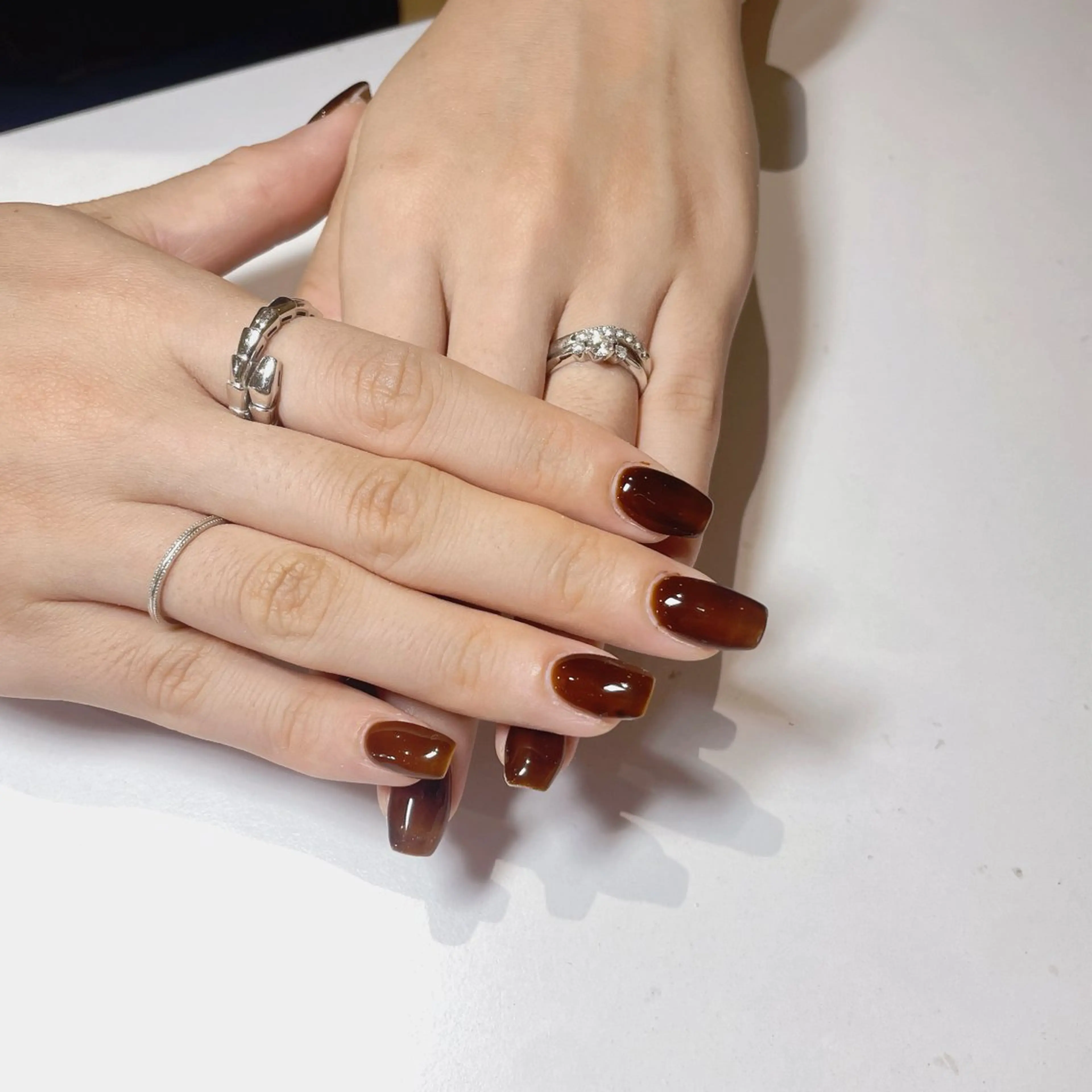 ネイル ブラウン クリアネイル ワンカラーネイル 小林みお @ibelu京橋店のネイルデザイン