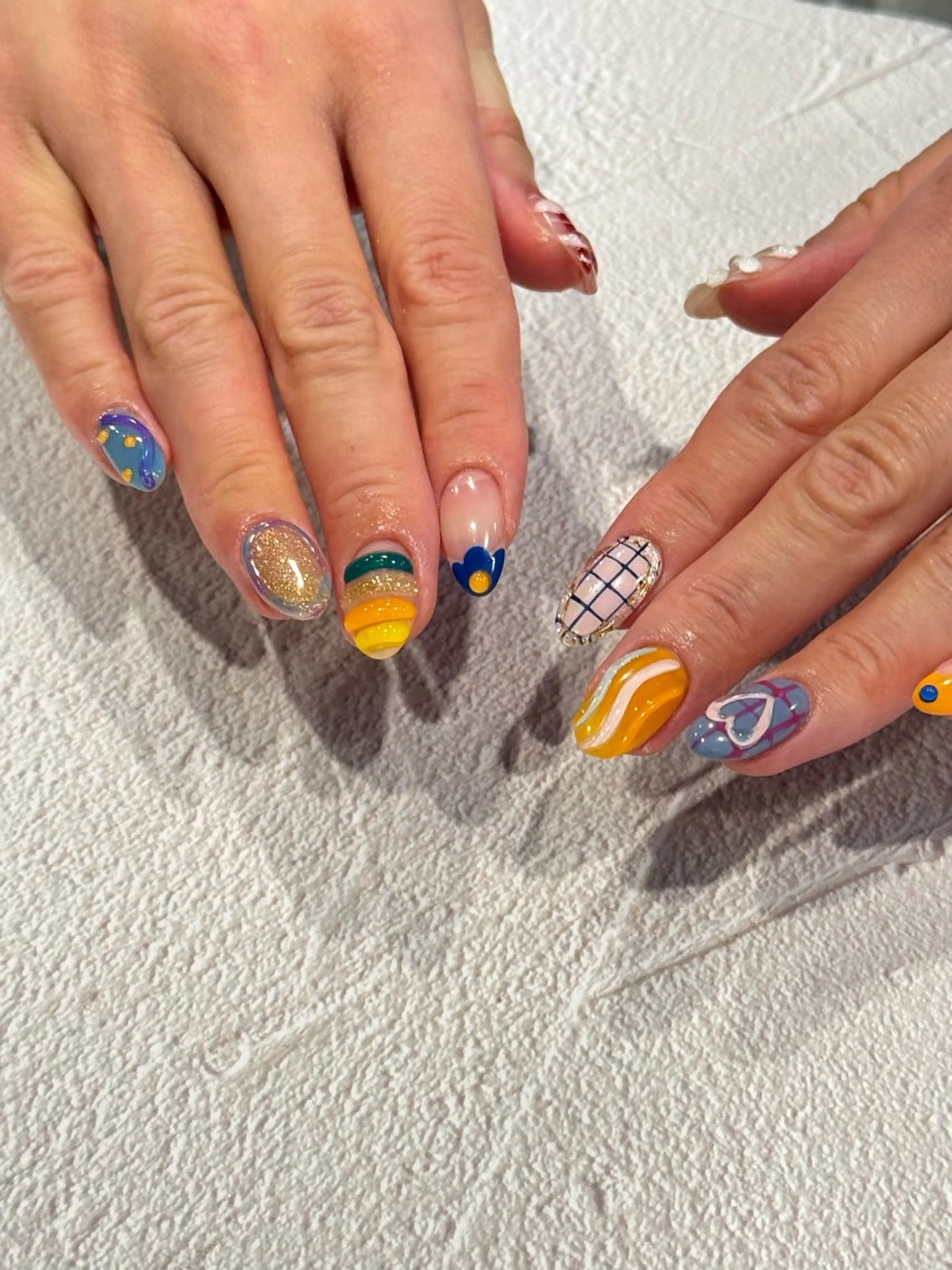 ネイル マグネットネイル ワンカラーネイル ハンドネイル Nobody_ Karenのネイルデザイン