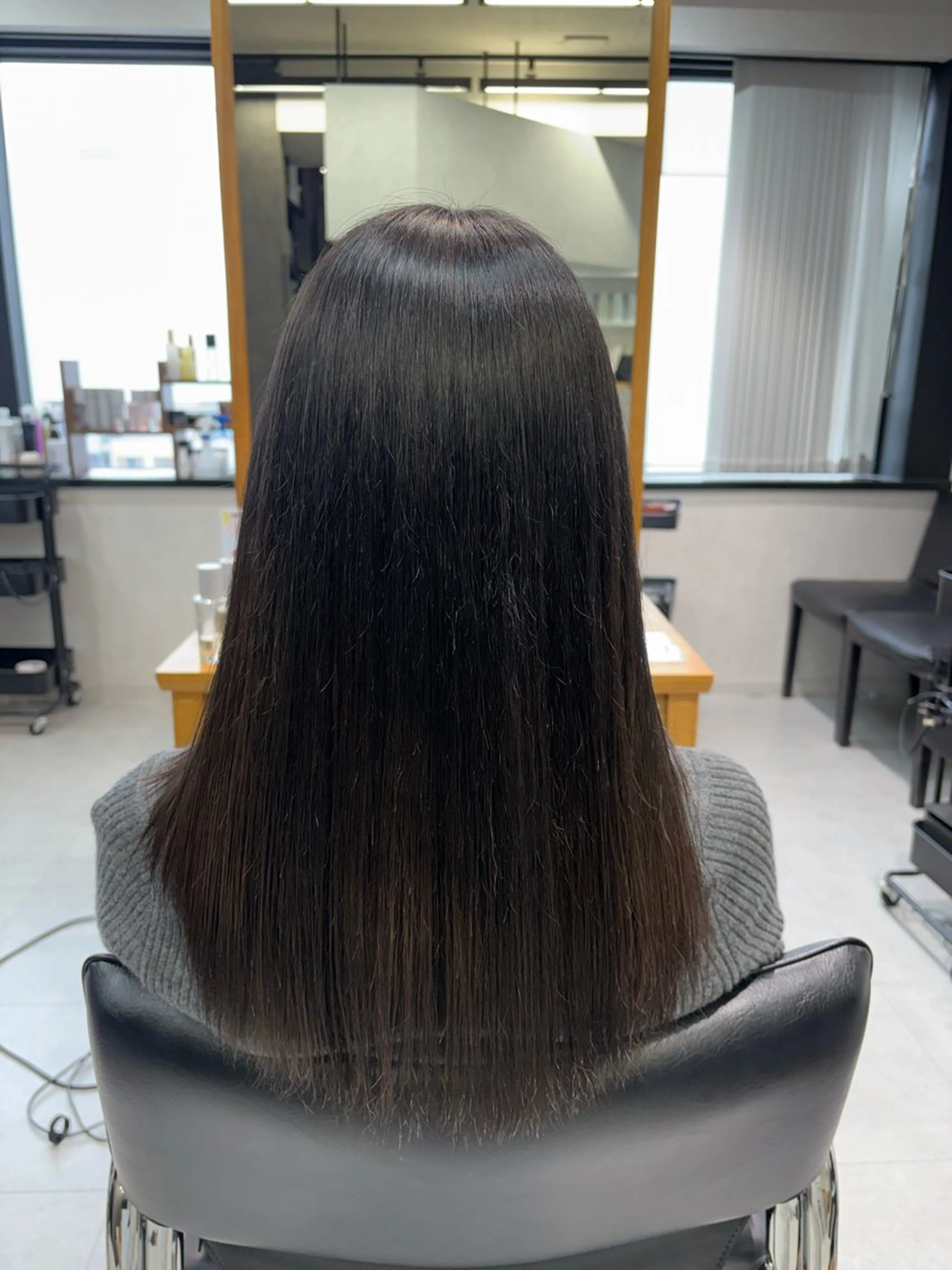 セミロング 髪質改善 縮毛矯正 トリートメント 酸熱トリートメント ヘアカラー カラーモデル募集 ✨🤍モモハ🤍✨のヘアスタイル