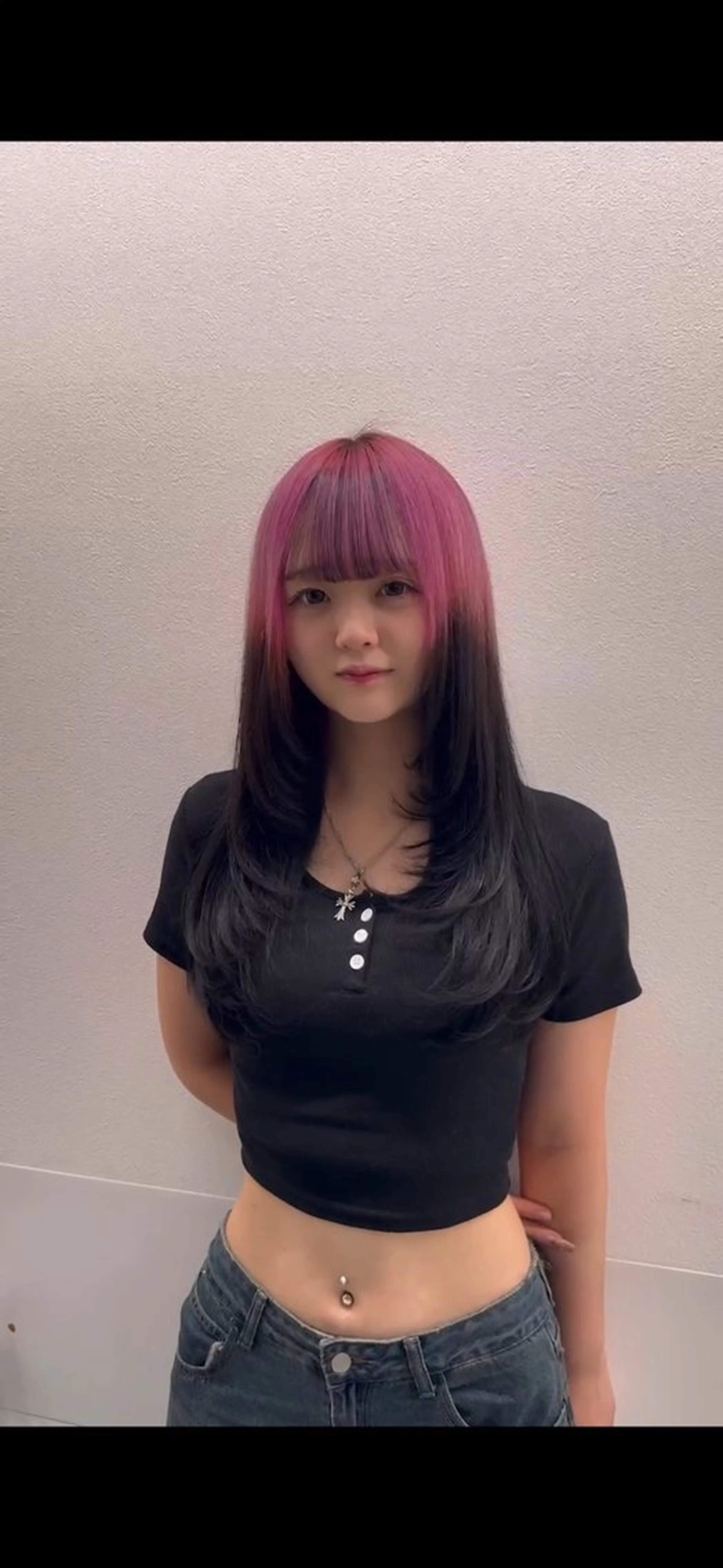 ロング カラー ヘアアレンジ 顔まわりレイヤー 顔周りカット レイヤーカット カット トリートメント ヘッドスパ ヘアセット 韓国レイヤーカット /韓国トレンドカラーのヘアスタイル