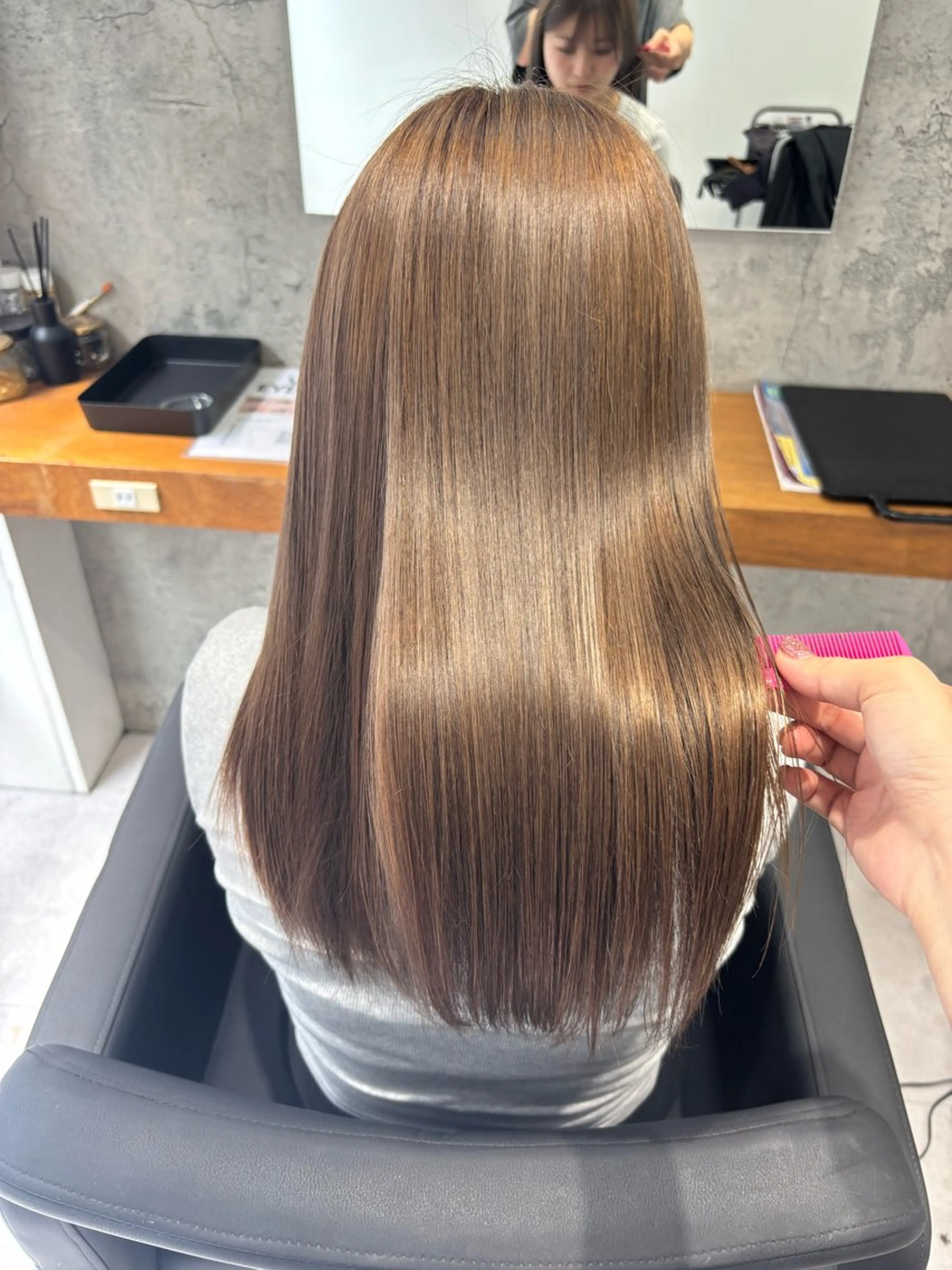 ロング ヘアカラー トリートメント yuzuki 【北谷】のヘアスタイル