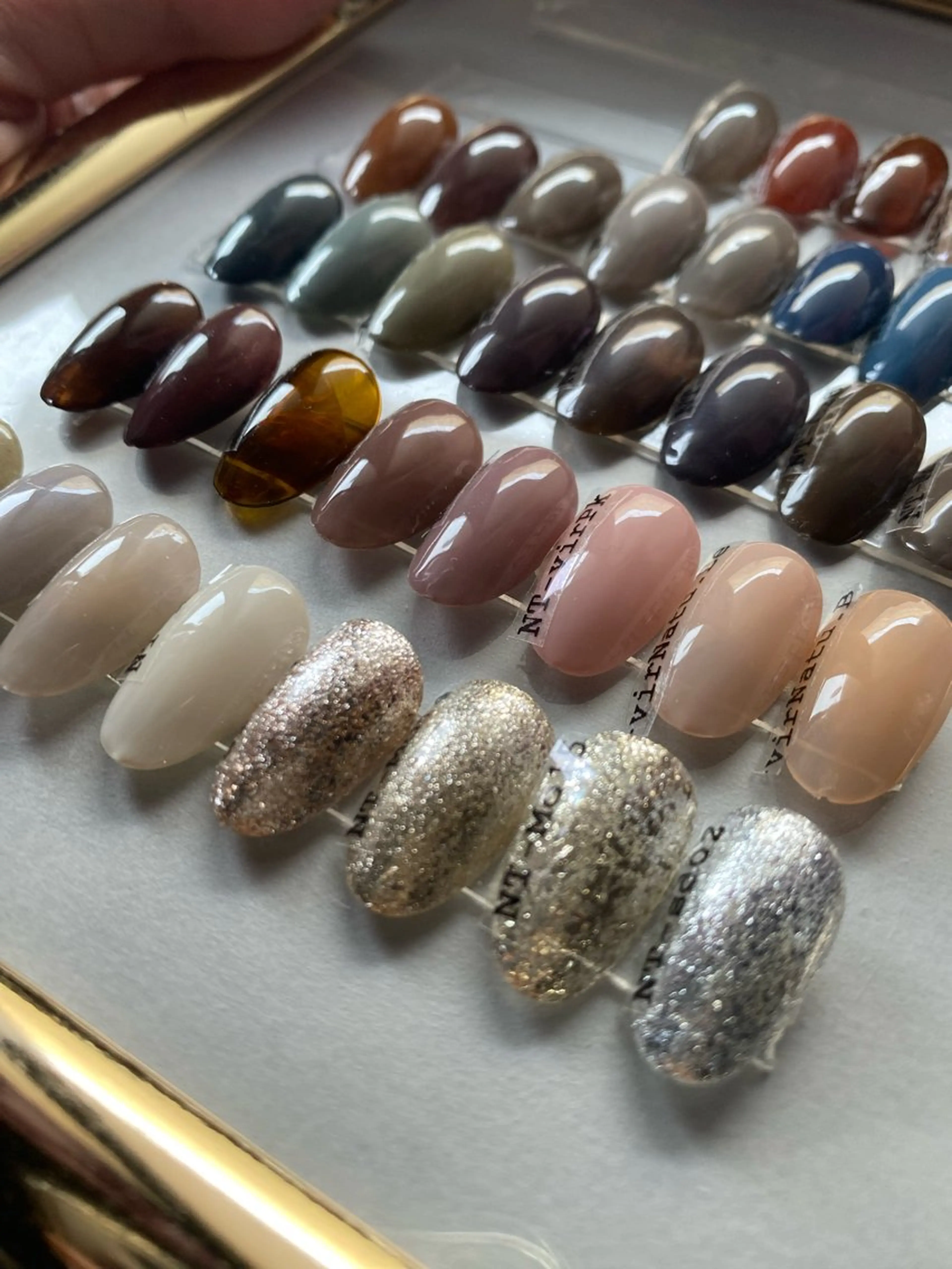 ネイル ハンドネイル 🌿Charme🌿 MAIのネイルデザイン