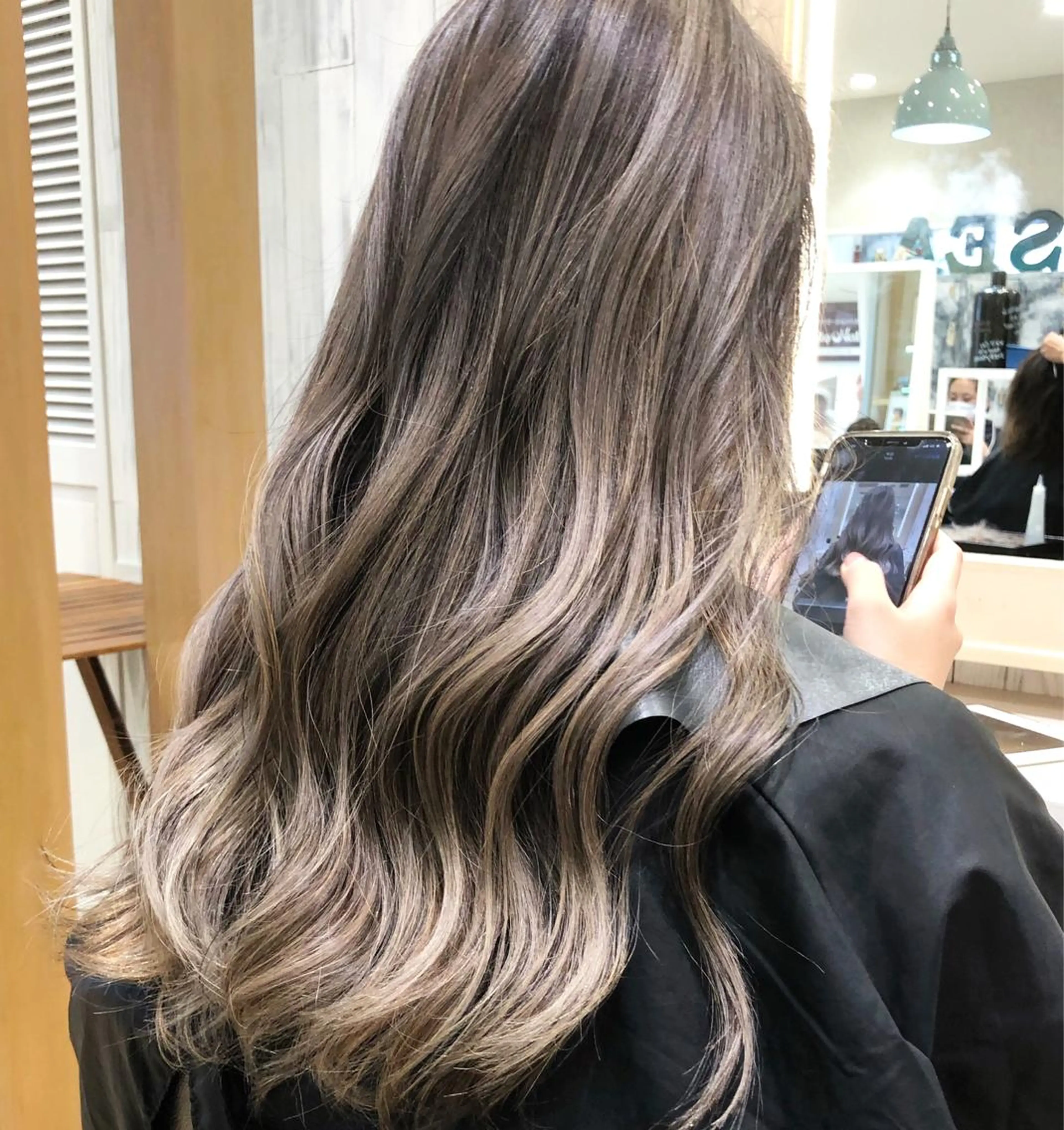 ロング タナカ タクヤのヘアスタイル