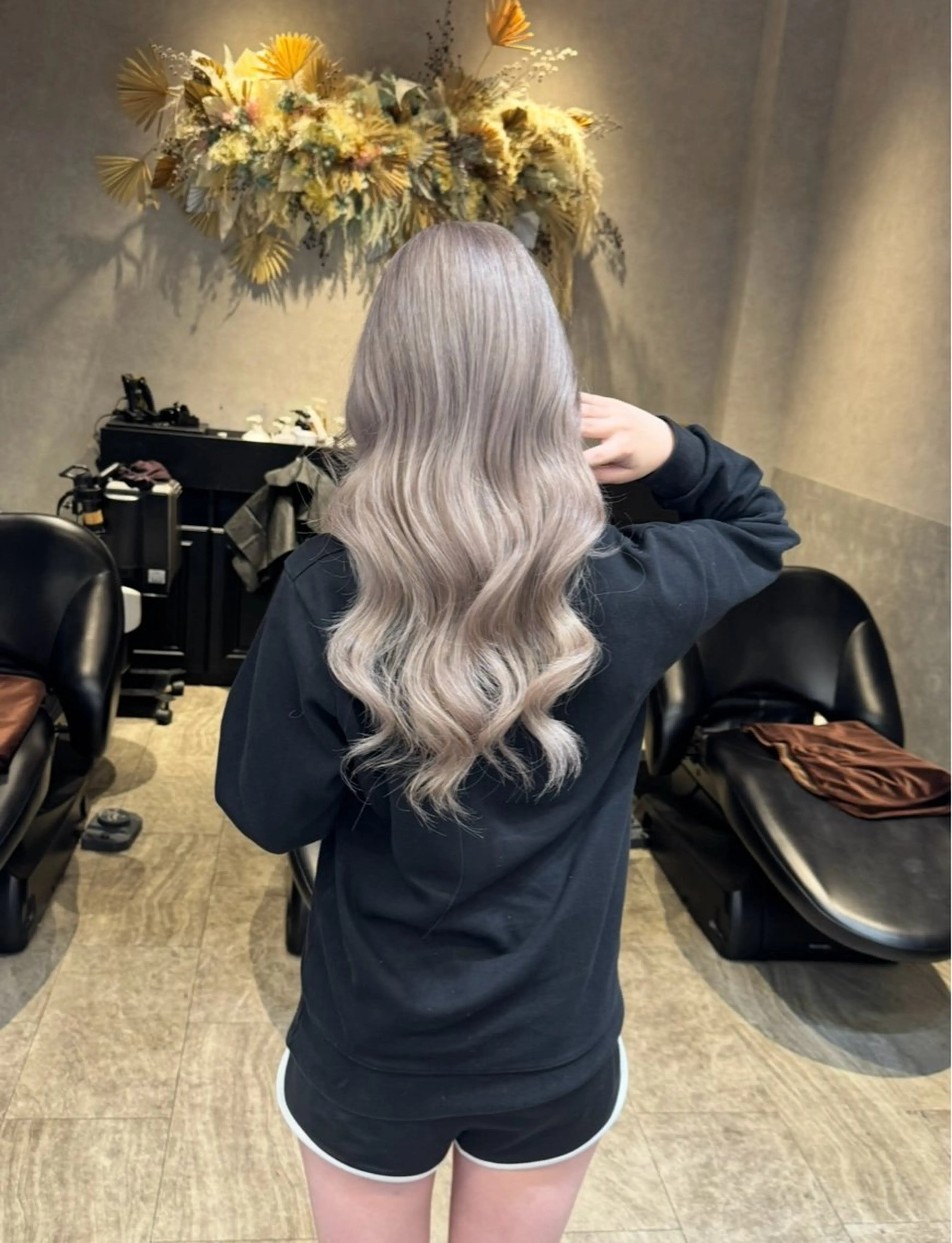ロング ヘアカラー 璃 音のヘアスタイル