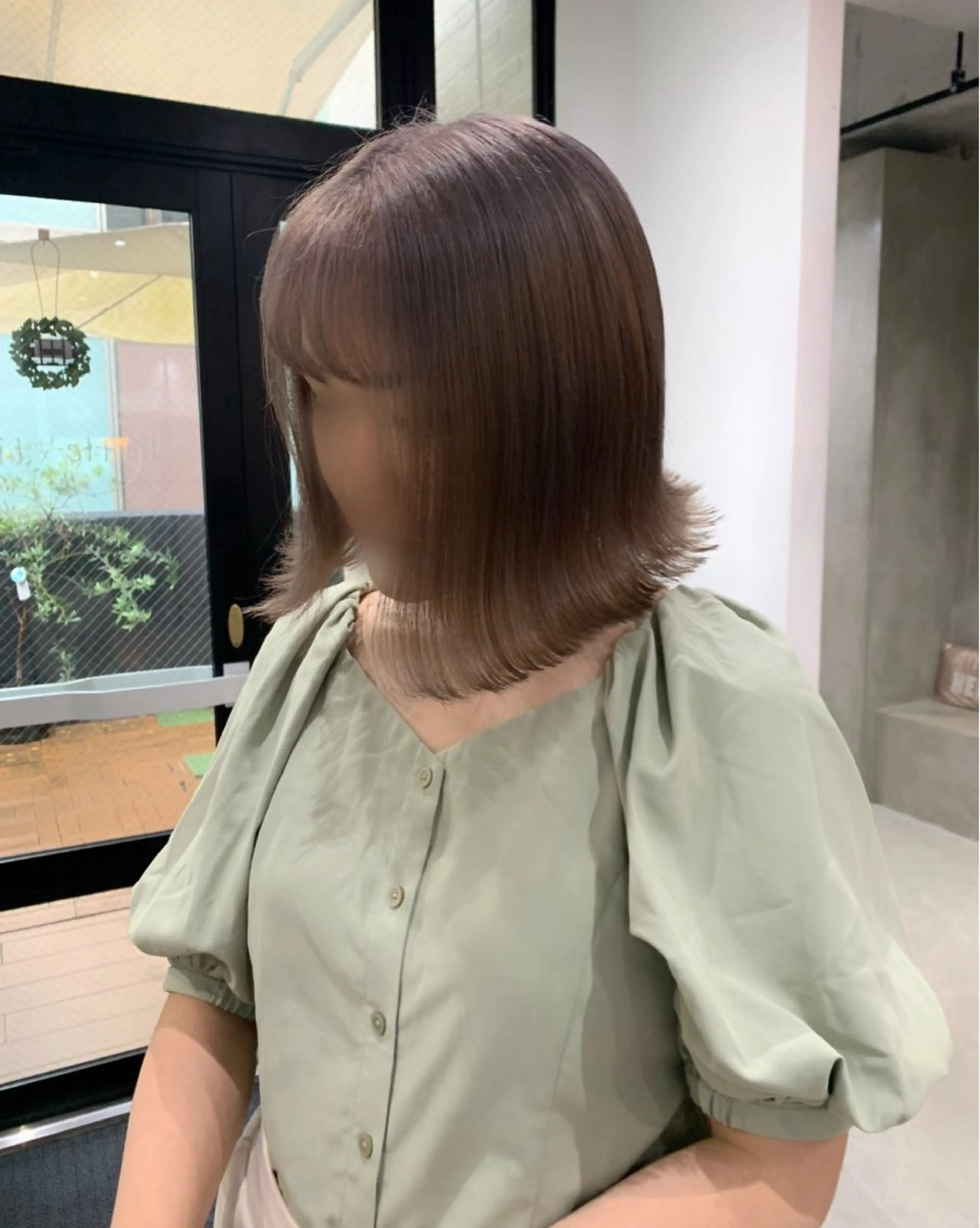 ミディアム カラー ヘアアレンジ ヘアカラー トリートメント kei🫟ベージュ /透明感カラー/博多のヘアスタイル