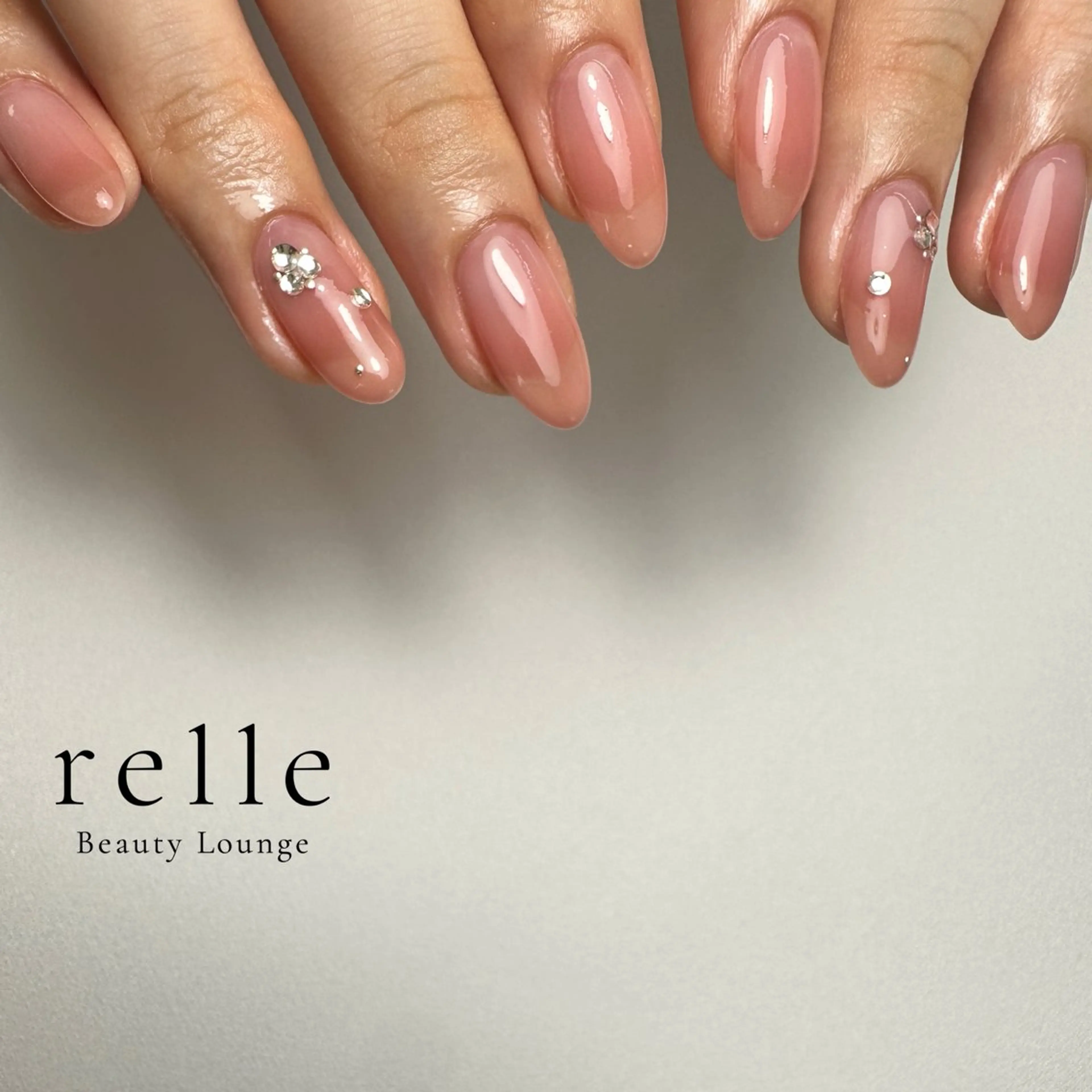 ネイル BeautyLounge relle所属・relle (リル)のネイルデザイン