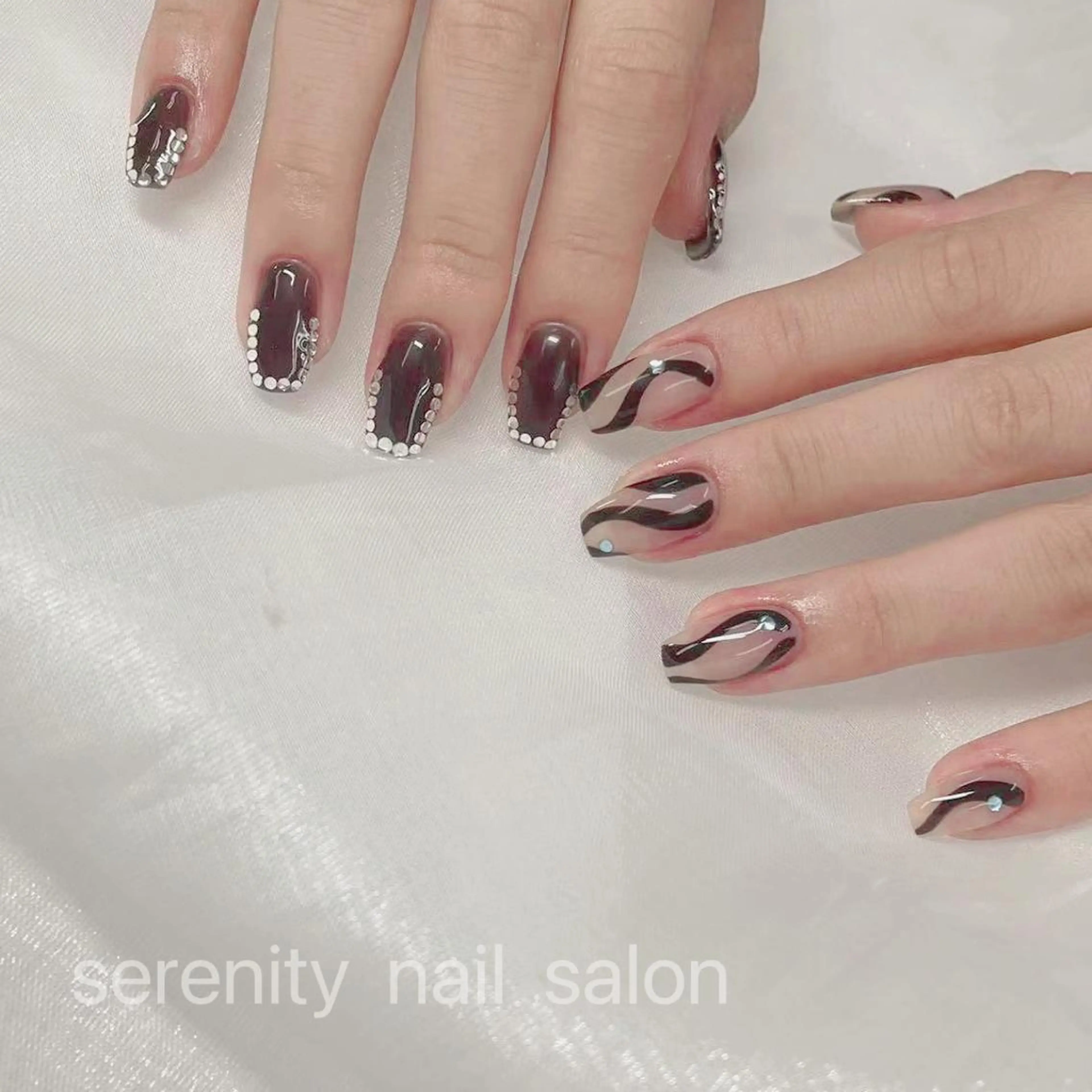 ネイル ハンドネイル ハンドケア ✨Serenity Nail salonのネイルデザイン