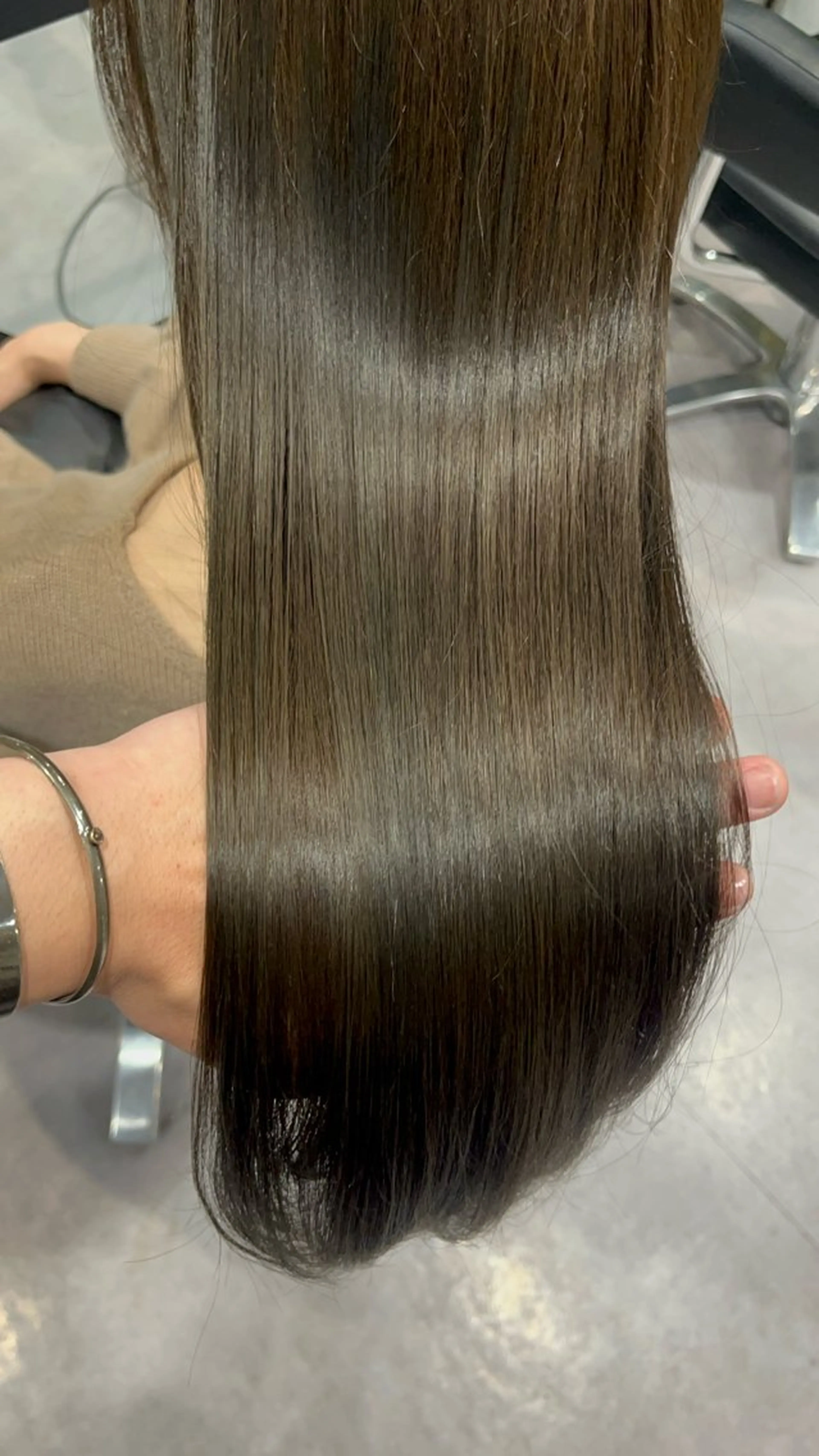 ロング カラー パーマ 🌈艶髪/髪質改善 新宿itouのヘアスタイル