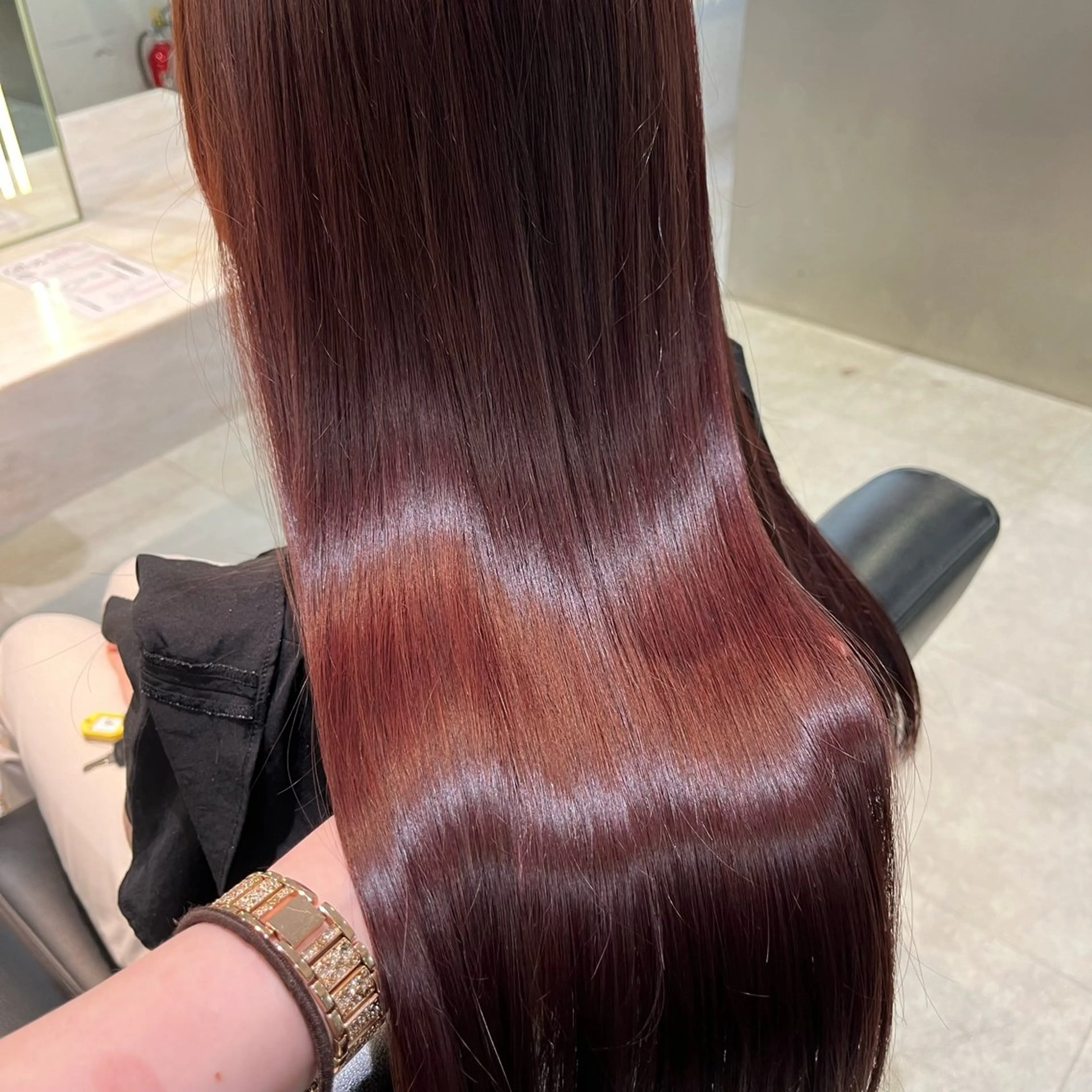 【ブリーチ無し】ダブルカラー【赤髪】の写真