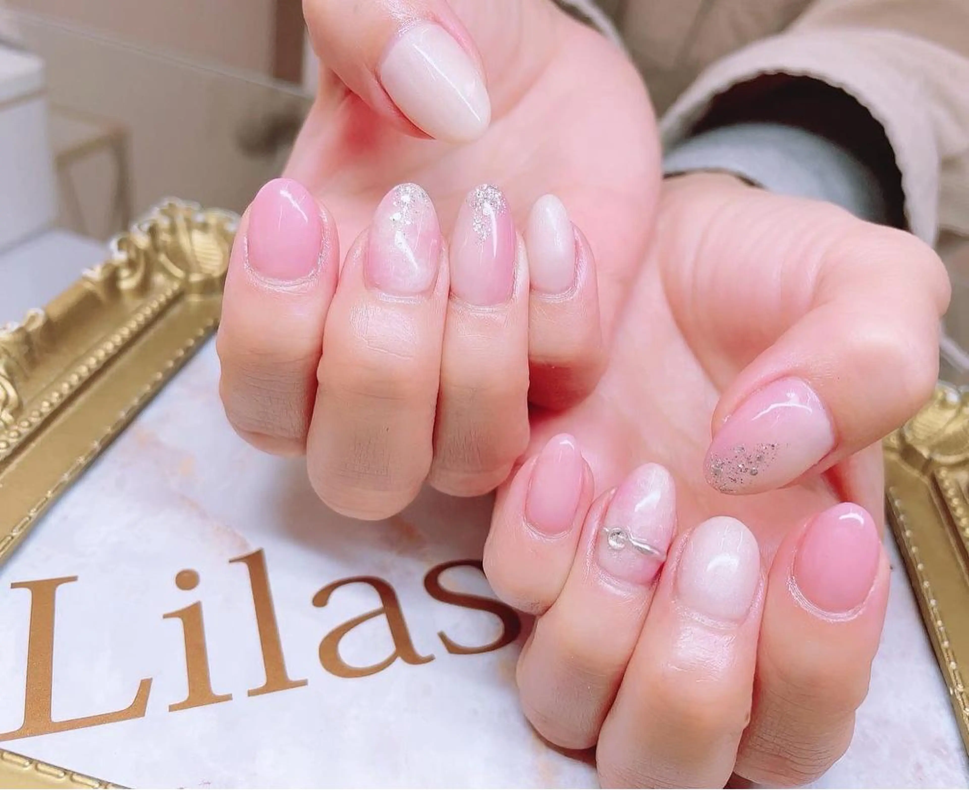 ネイル オーロラネイル 入学式 ジェルネイル 卒業式 ハードジェル Lilas Nailのネイルデザイン