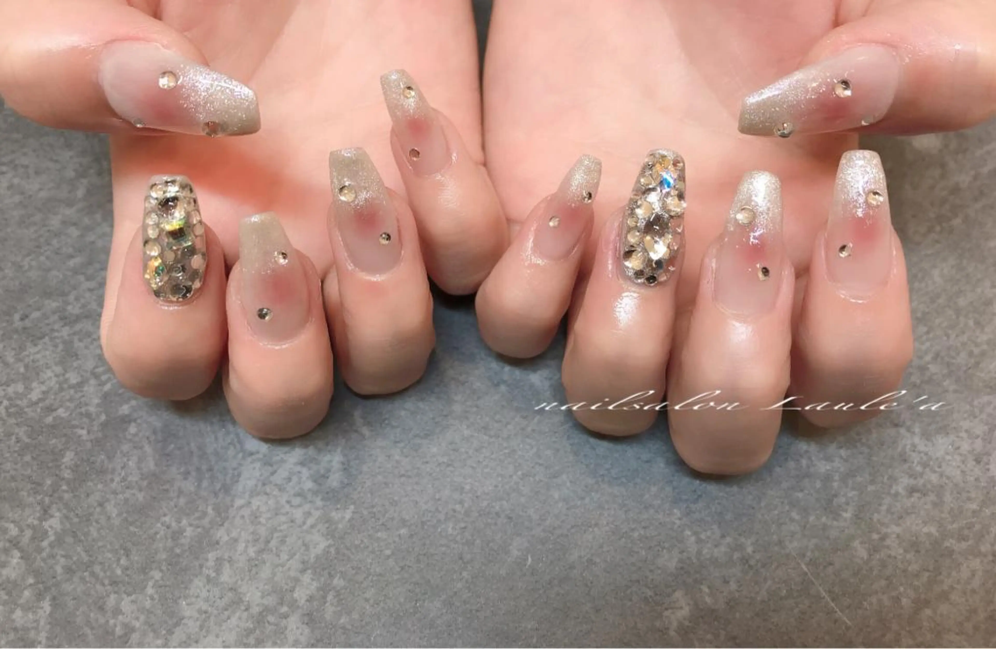 ネイル ハンドネイル nailsalon Laule'aのネイルデザイン