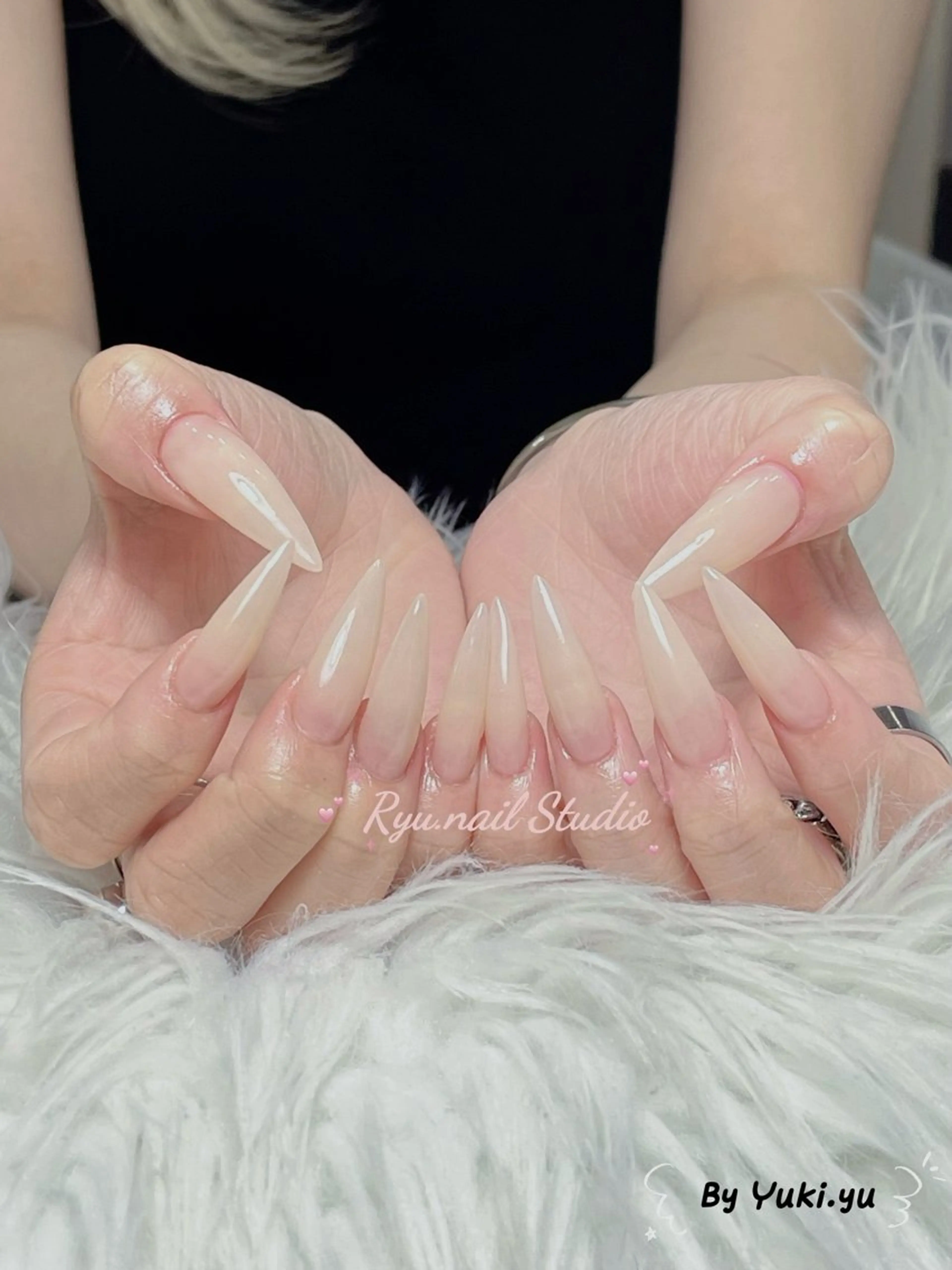 ネイル アートネイル フラワーネイル フレンチネイル ジェルネイル グラデーション ハンドネイル Ryu Nail NekoChanのネイルデザイン