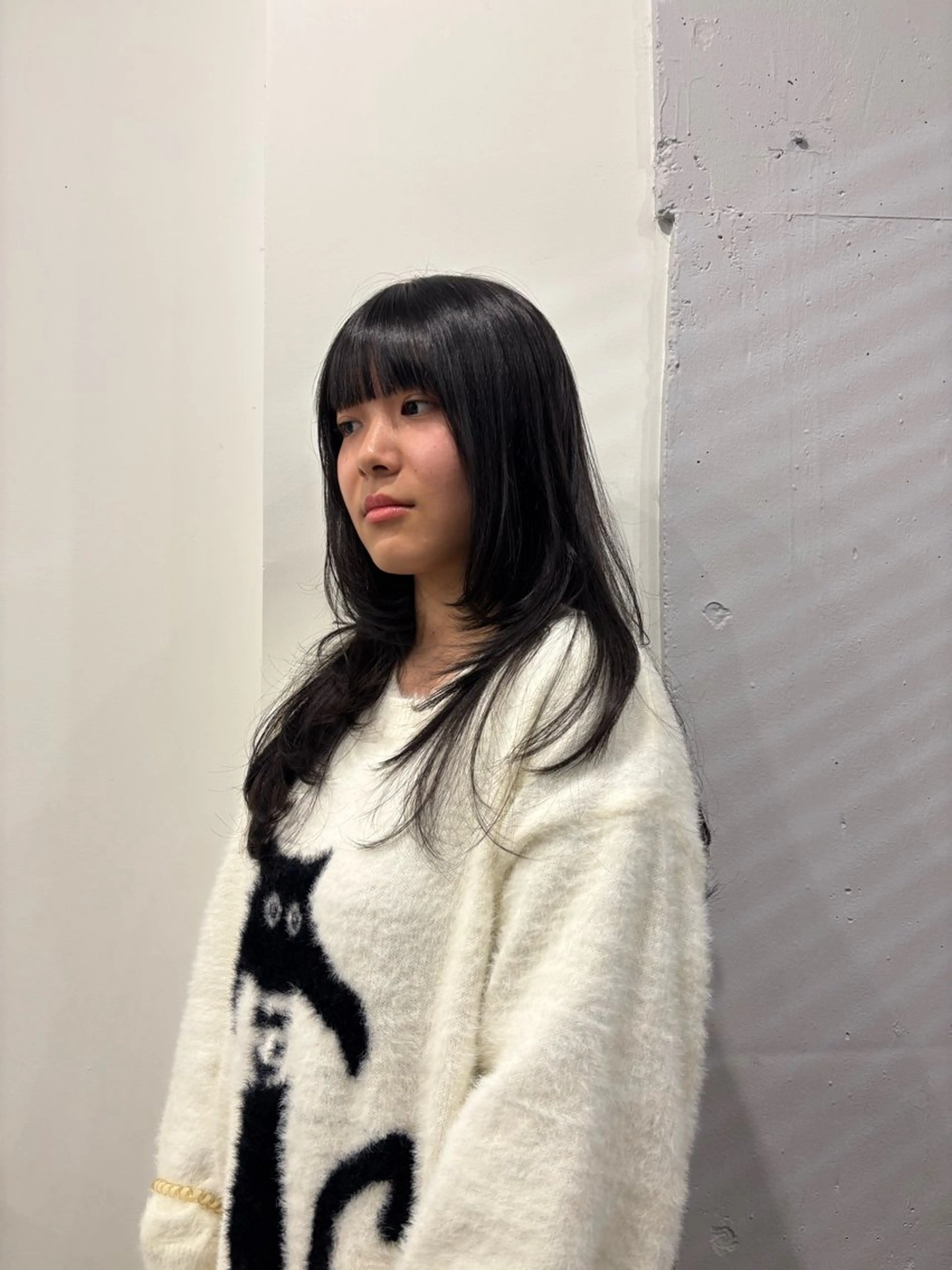 セミロング 熊取谷 茉那のヘアスタイル