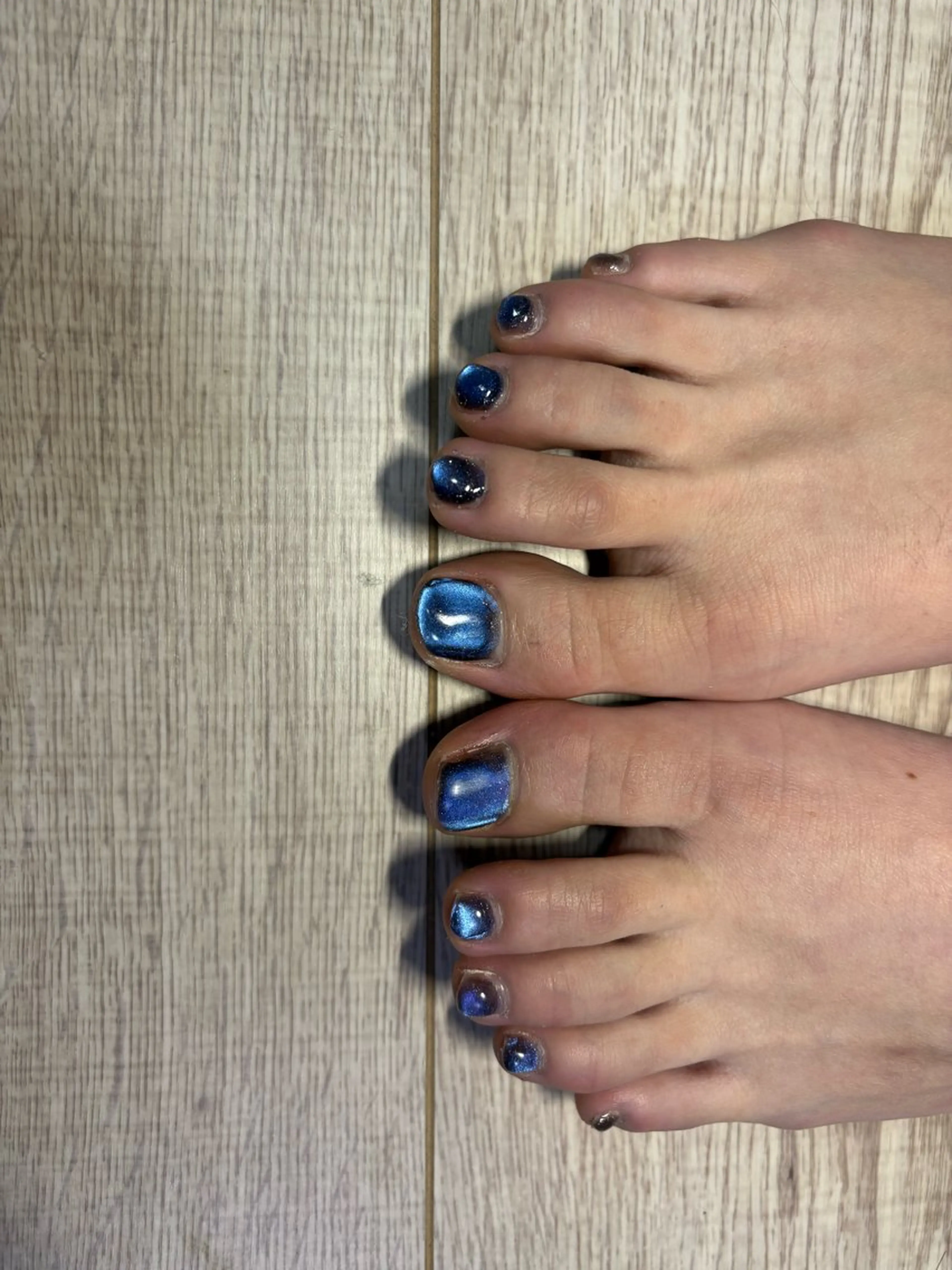 ネイル フットネイル cocole emikaのネイルデザイン