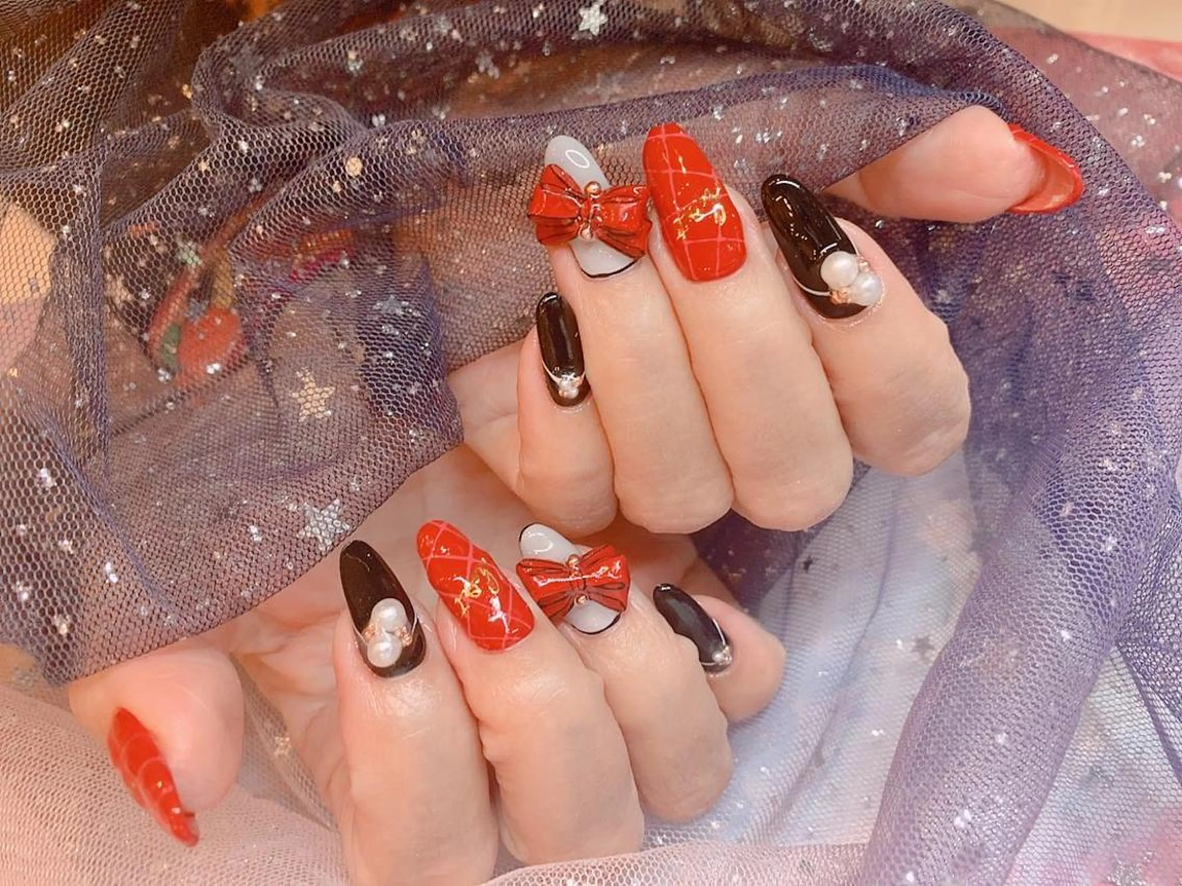 ネイル リボン 長さだし専門店 M2　rikaのネイルデザイン