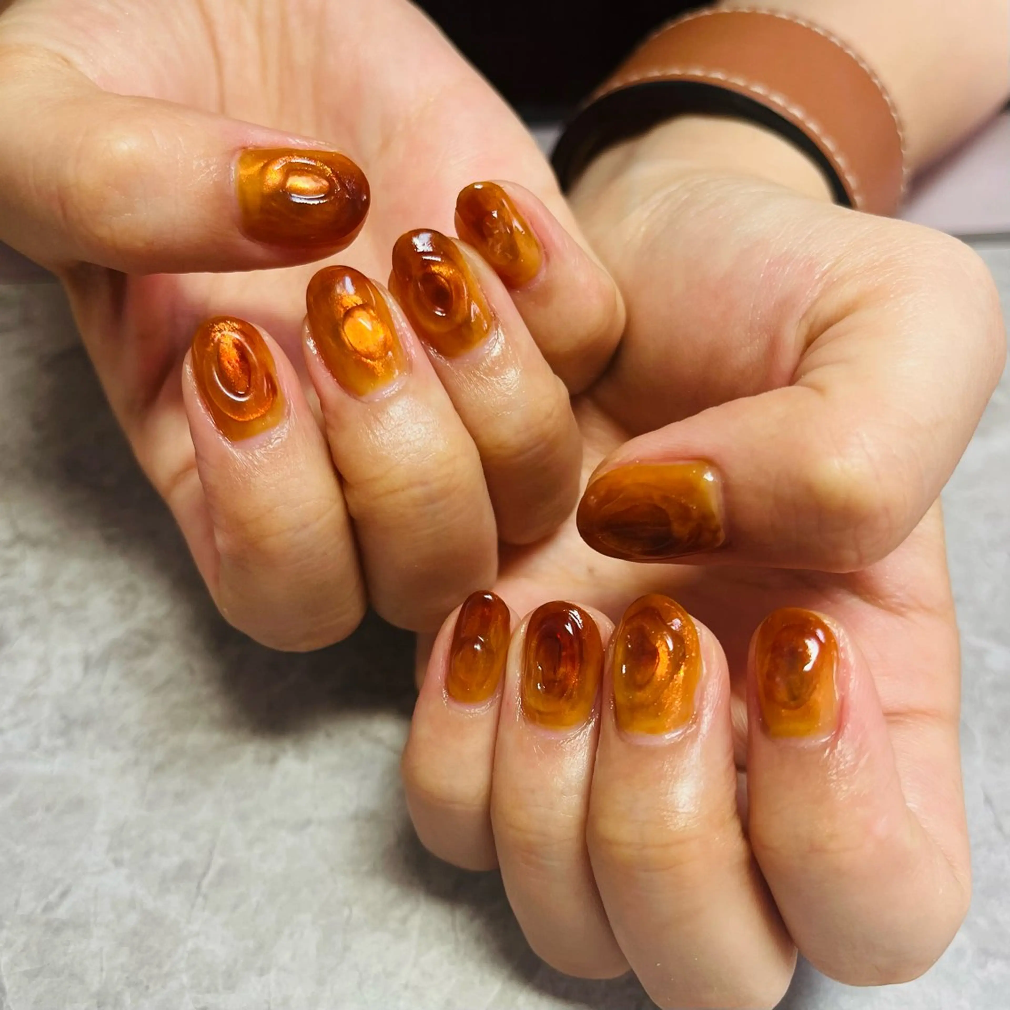 ネイル べっ甲ネイル ブラウン ミラーネイル 持ち込み オレンジ ハンドネイル ハンドケア ベテランネイル cnc  nailのネイルデザイン