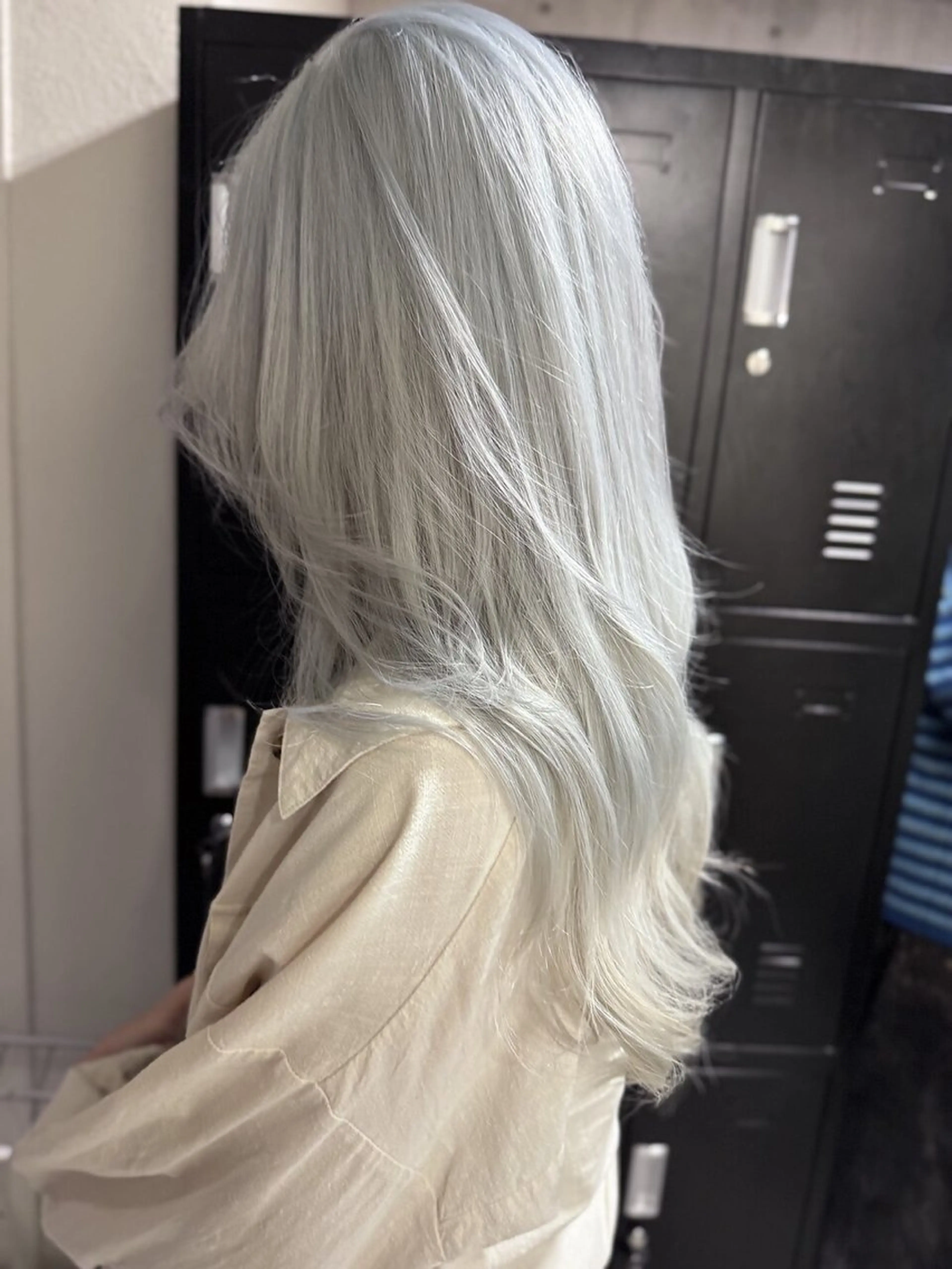 ミディアム ヘアカラー Maison髪質改善 レイヤー/三宮のヘアスタイル