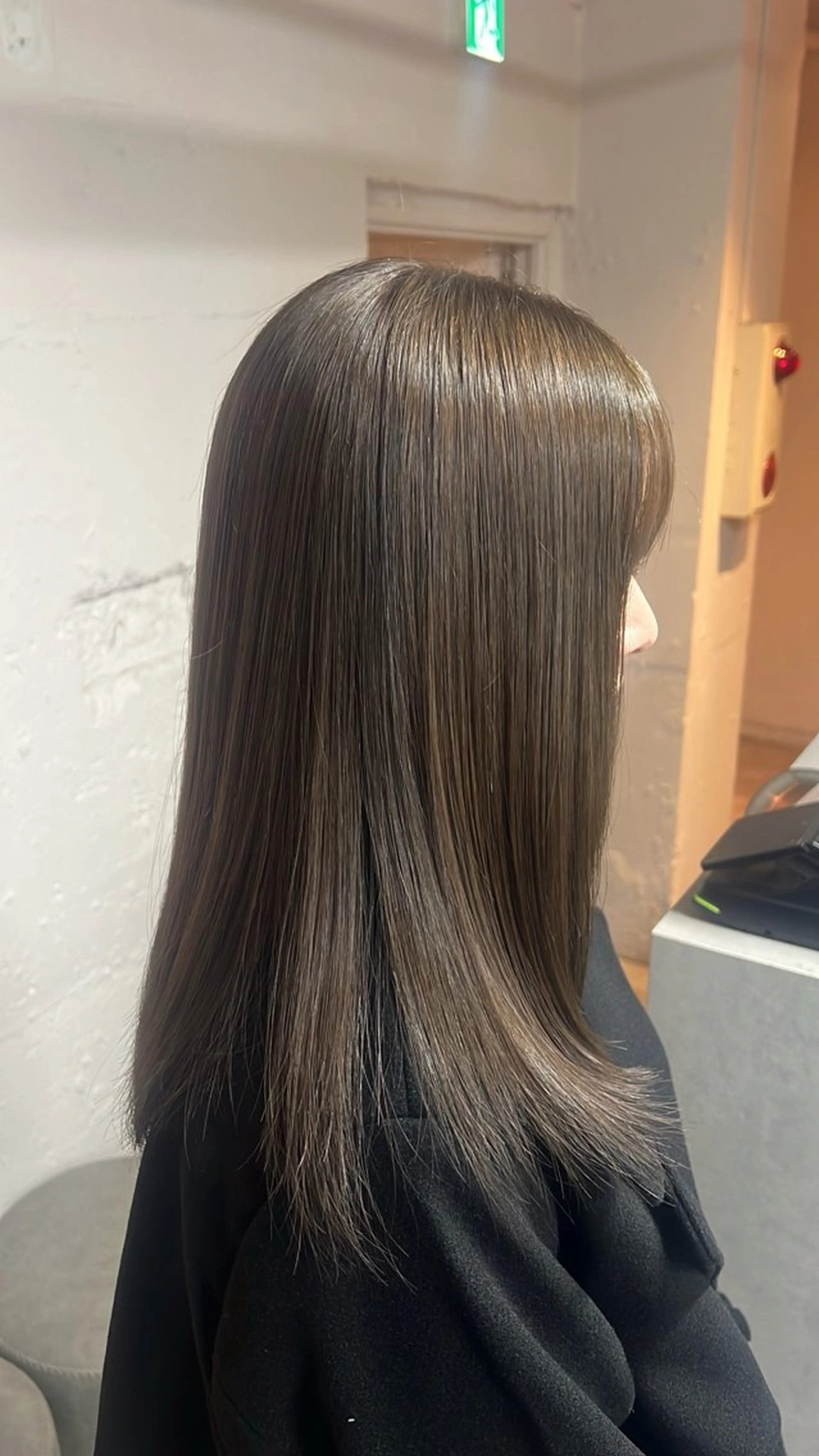 ミディアム いしい りえのヘアスタイル