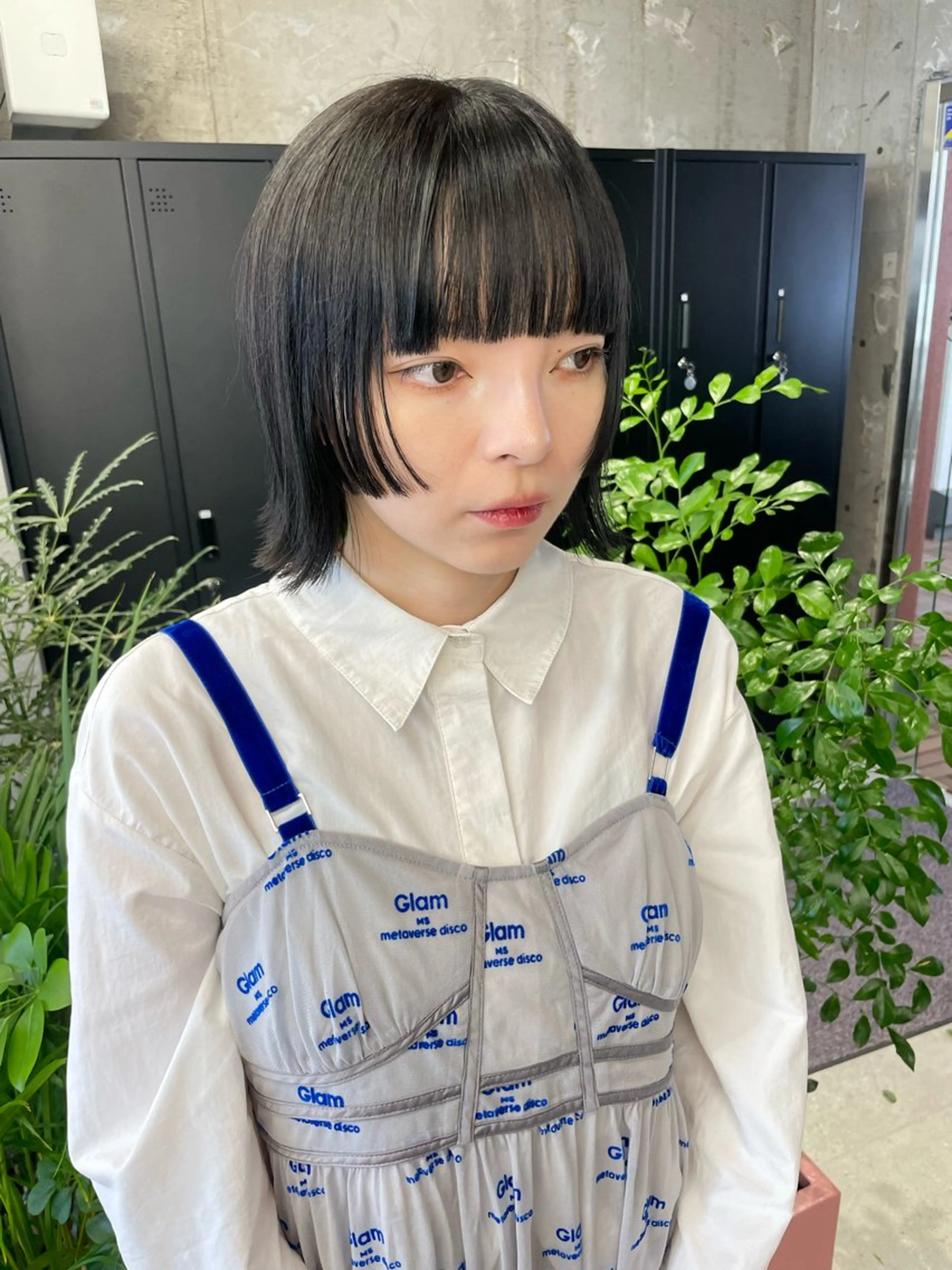 ショート カット ヘアカラー トリートメント MIFA レイヤー／パーマのヘアスタイル