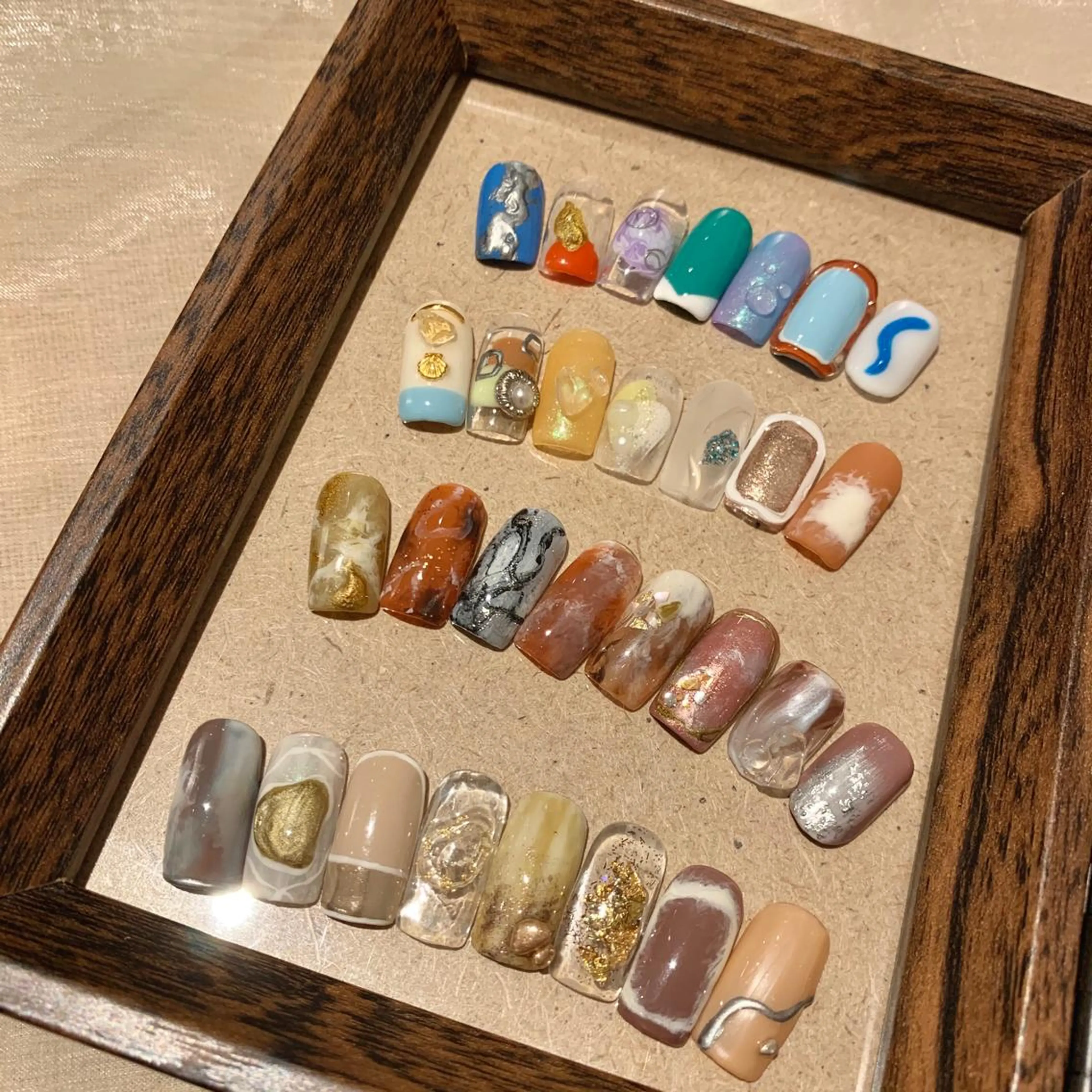 ネイル 山本 理紗子のネイルデザイン