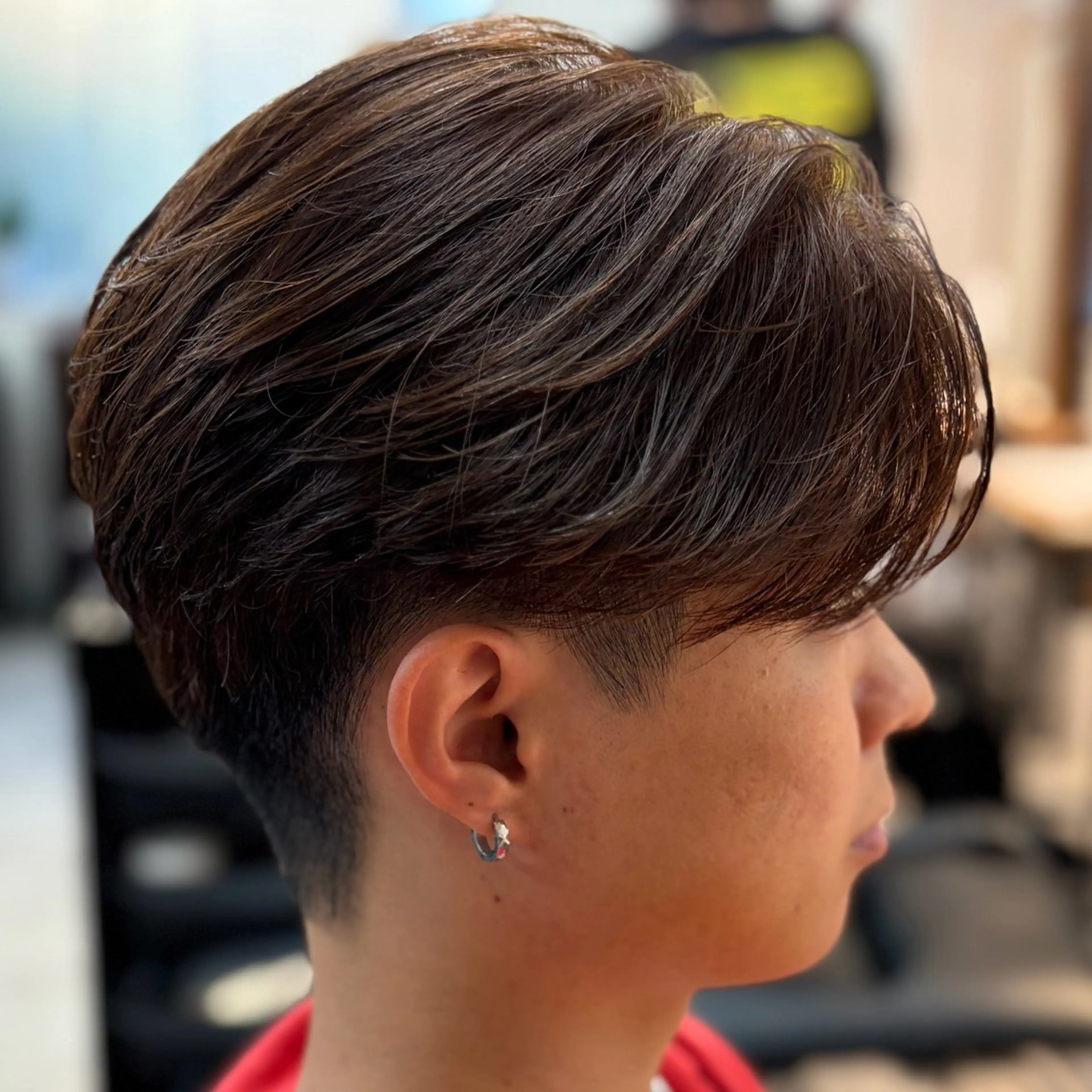 パーマ メンズ センターパート フェザーパーマ メンズパーマ 波巻きパーマ ニュアンスパーマ カット パーマ 男の理想を叶える🔥 メンズパーマ特化|関のヘアスタイル