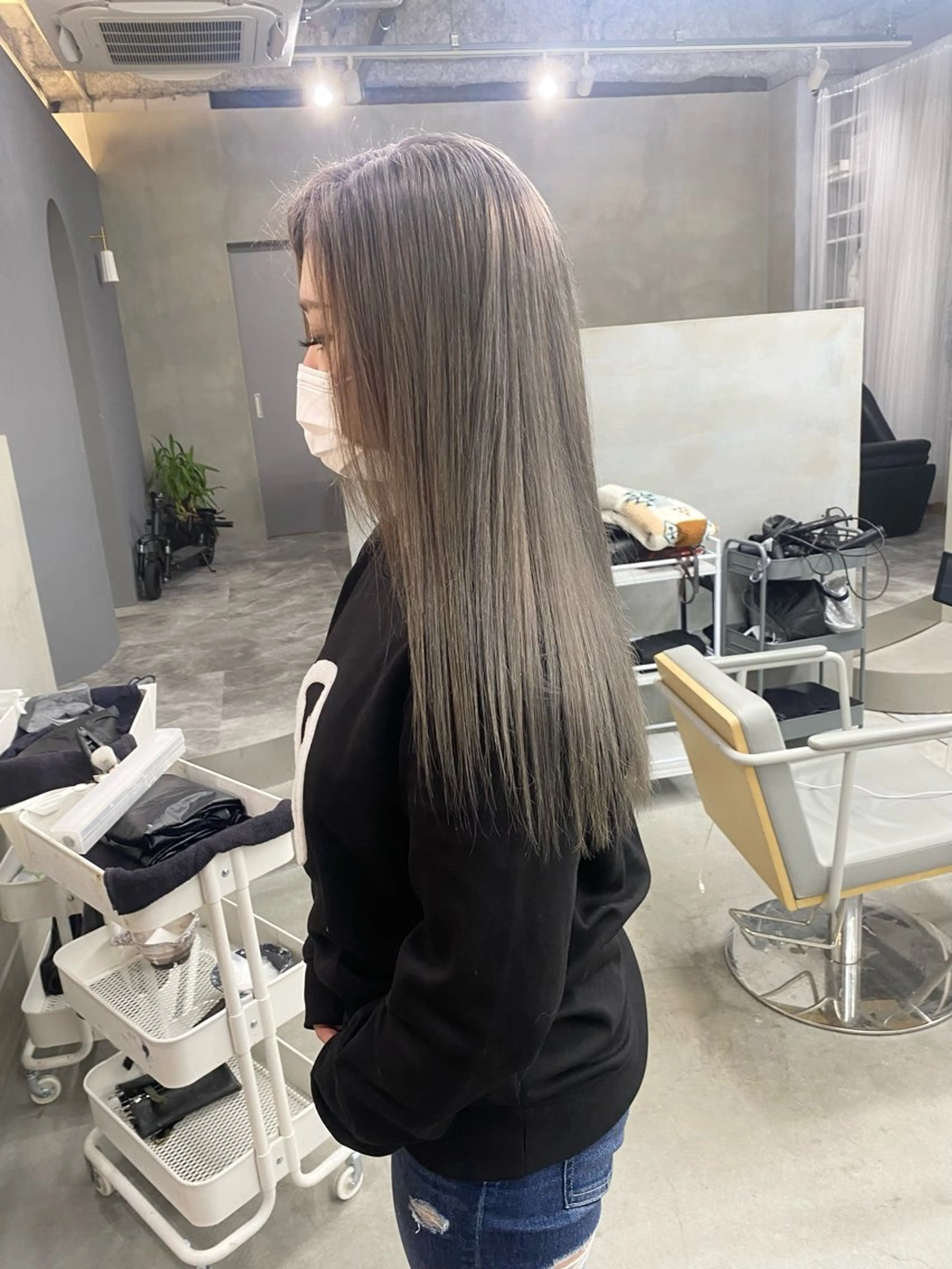 ロング カラー ヘアカラー 前橋 姫奈のヘアスタイル