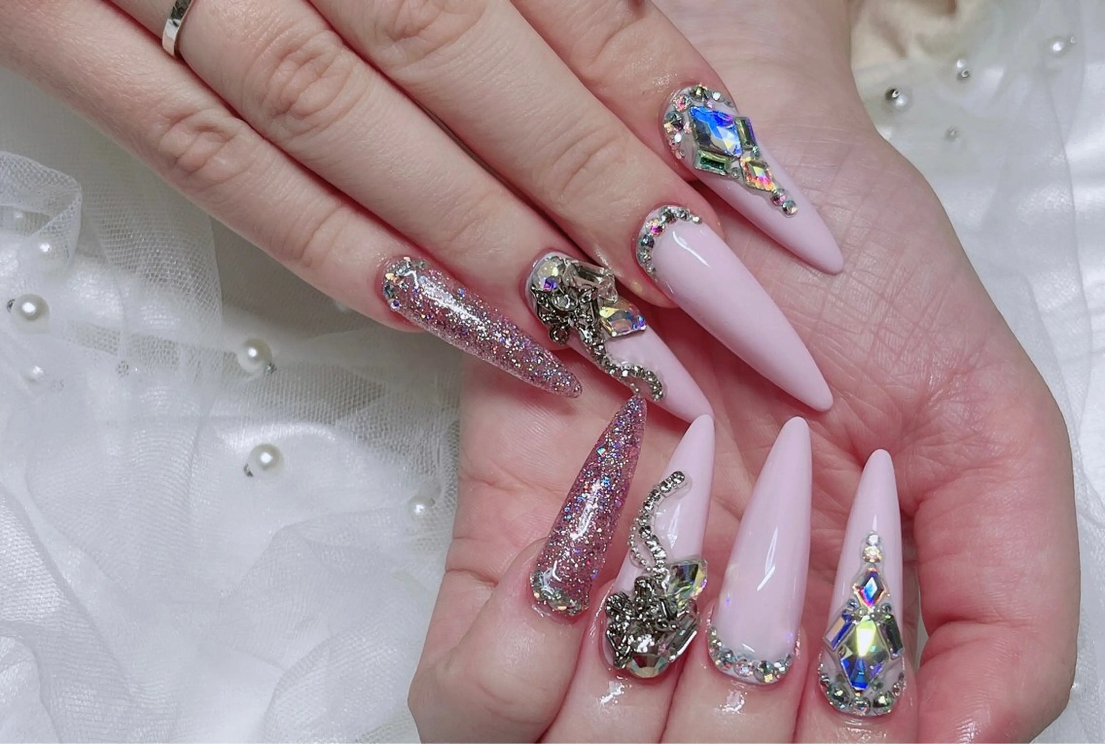 ネイル ハンドネイル Cutil. Nail🌈のネイルデザイン