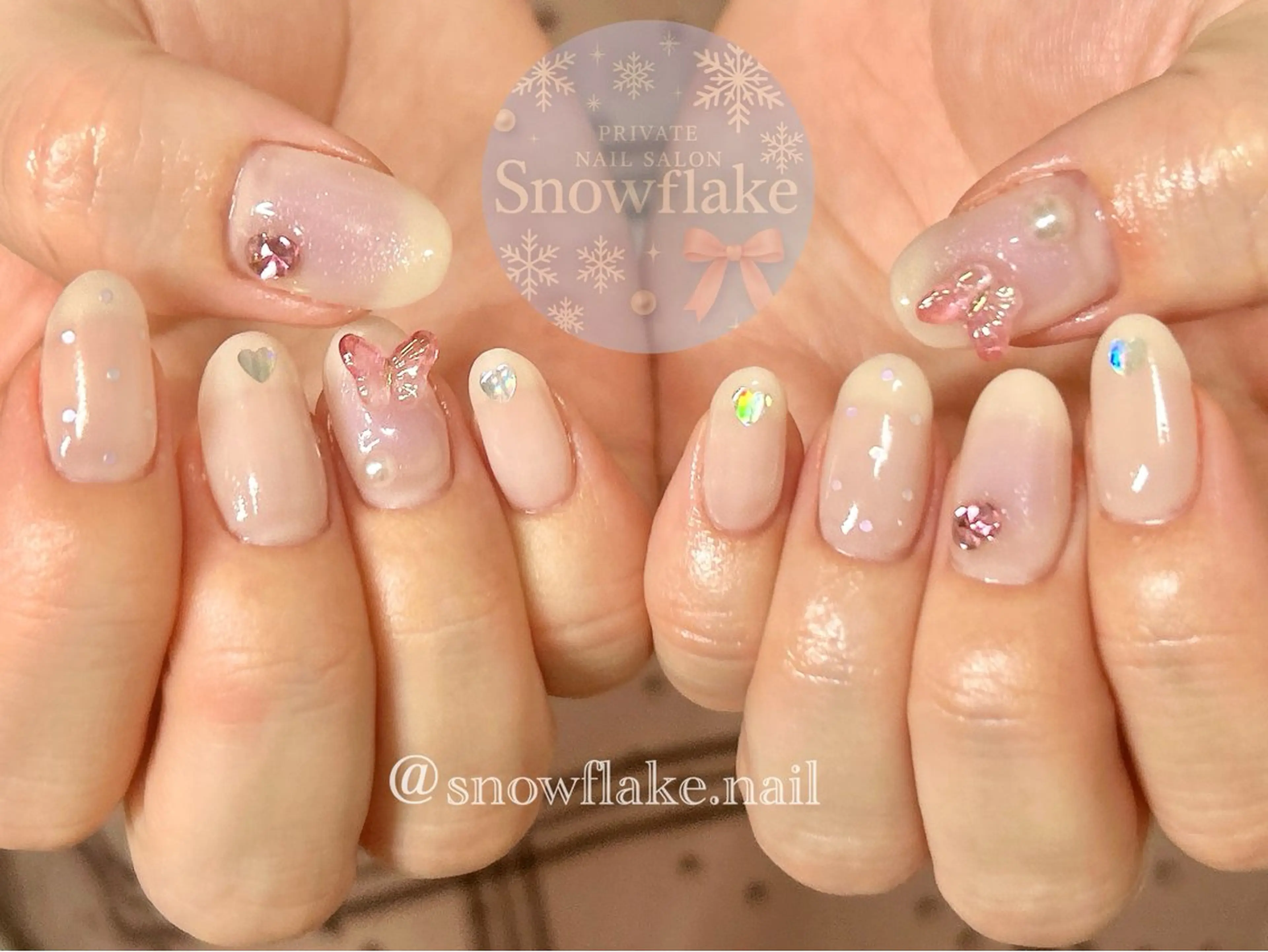 ネイル Snow flake 🫧YUKIのネイルデザイン