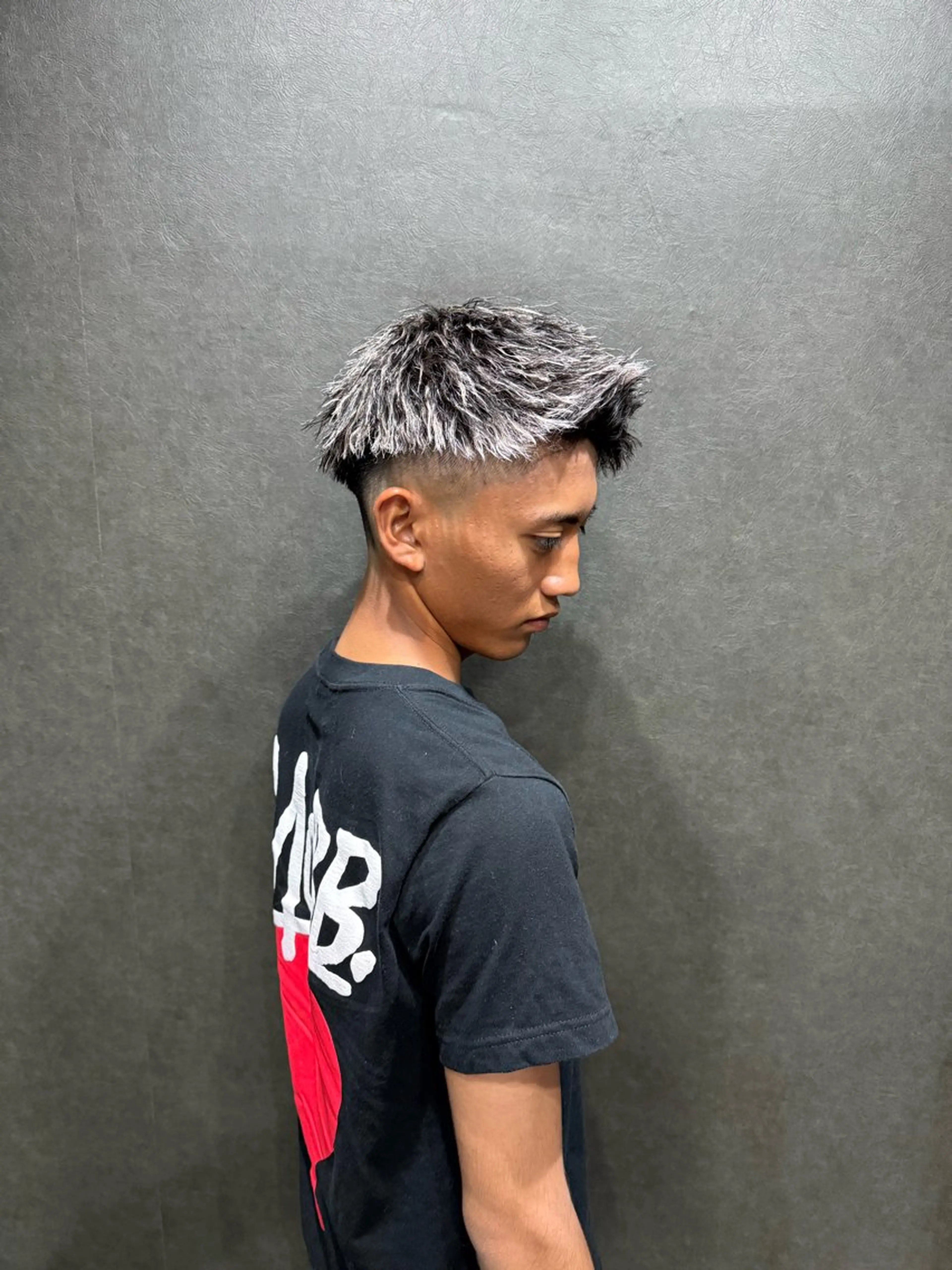 カラー パーマ メンズ カット ヘアカラー パーマ Les Mainsのヘアスタイル