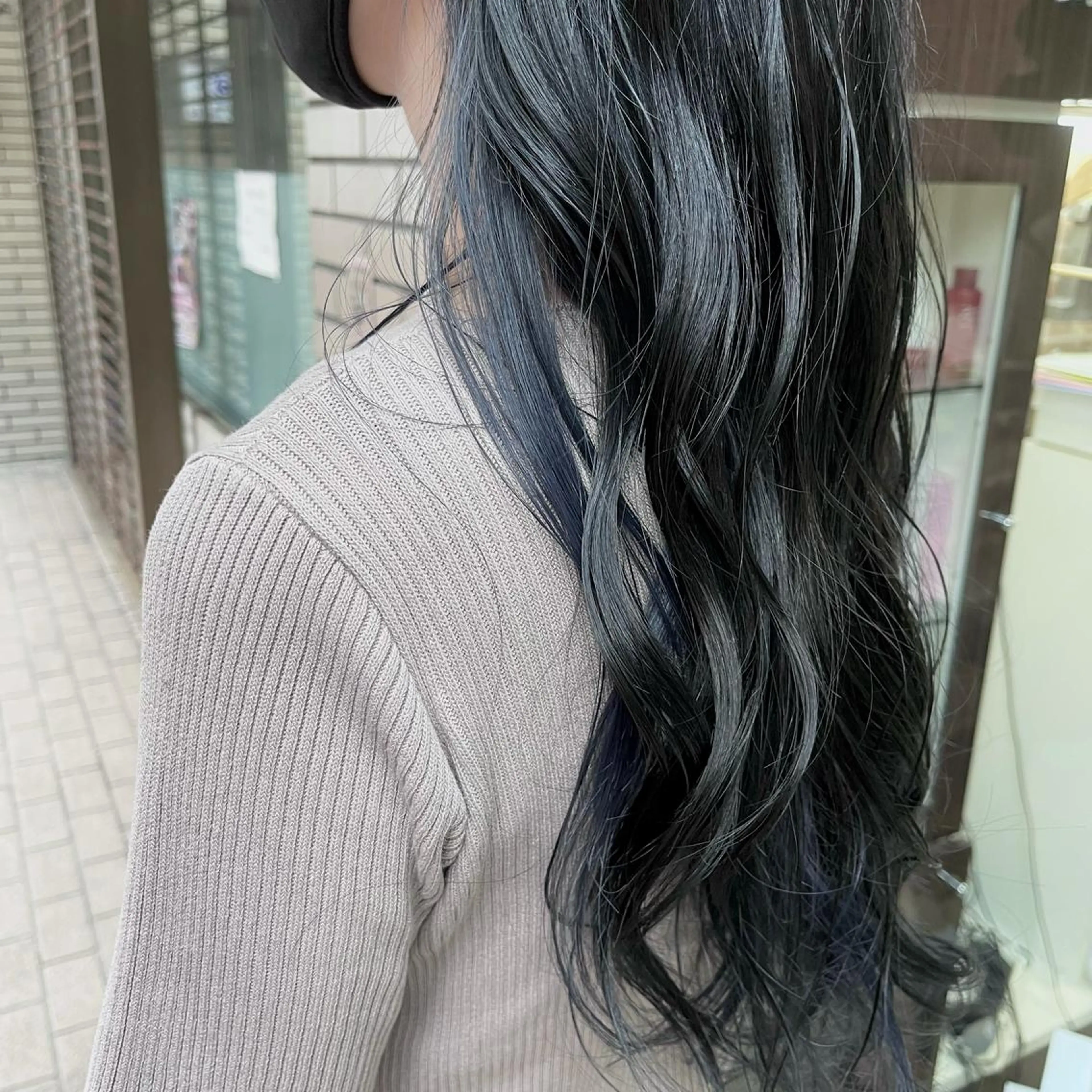 ロング カラー 黒髪 ブルーカラー ブルーブラック 永石 知沙希のマツエク・マツパデザイン