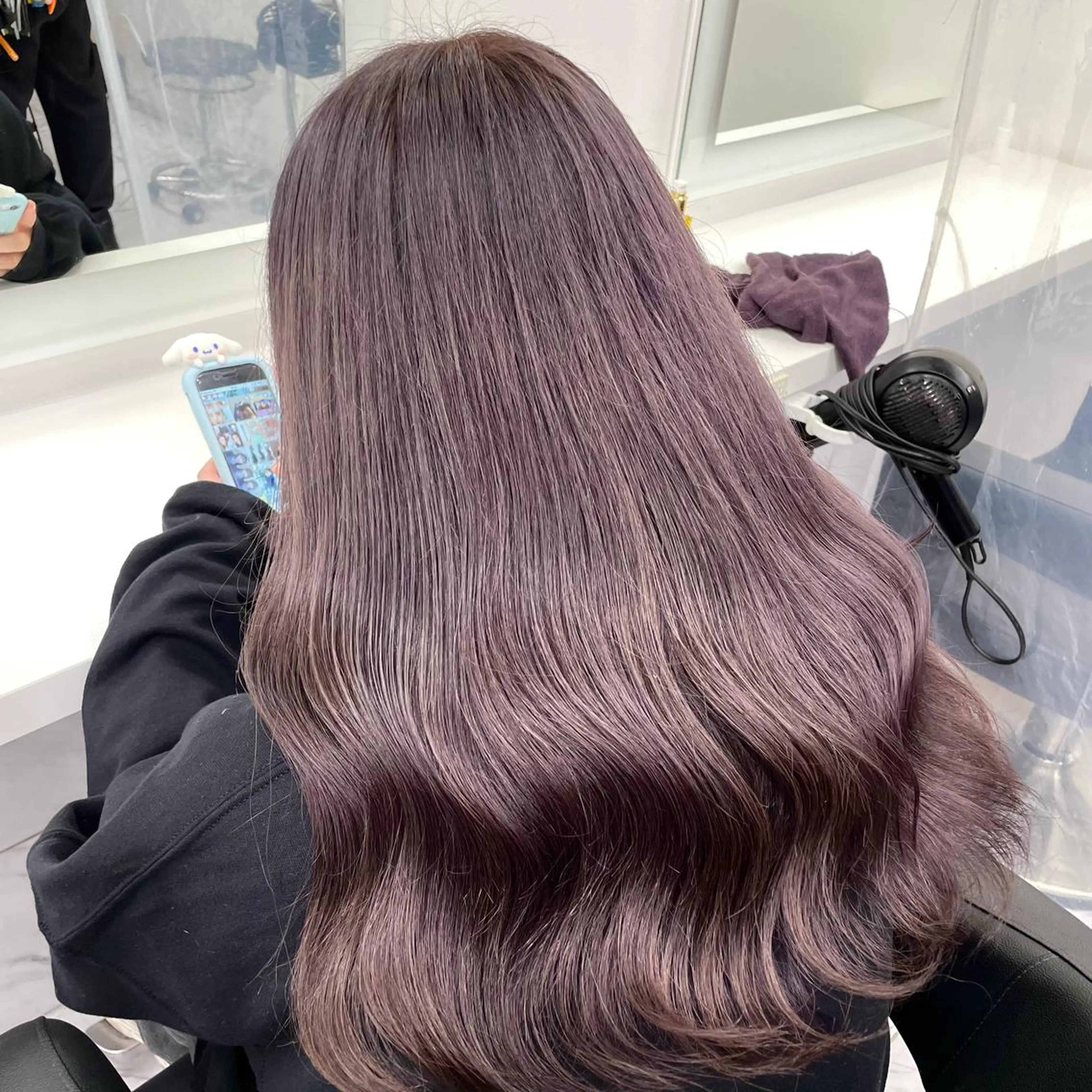 ロング カラー *モデル募集🤍横浜 透明感カラー🫧のヘアスタイル