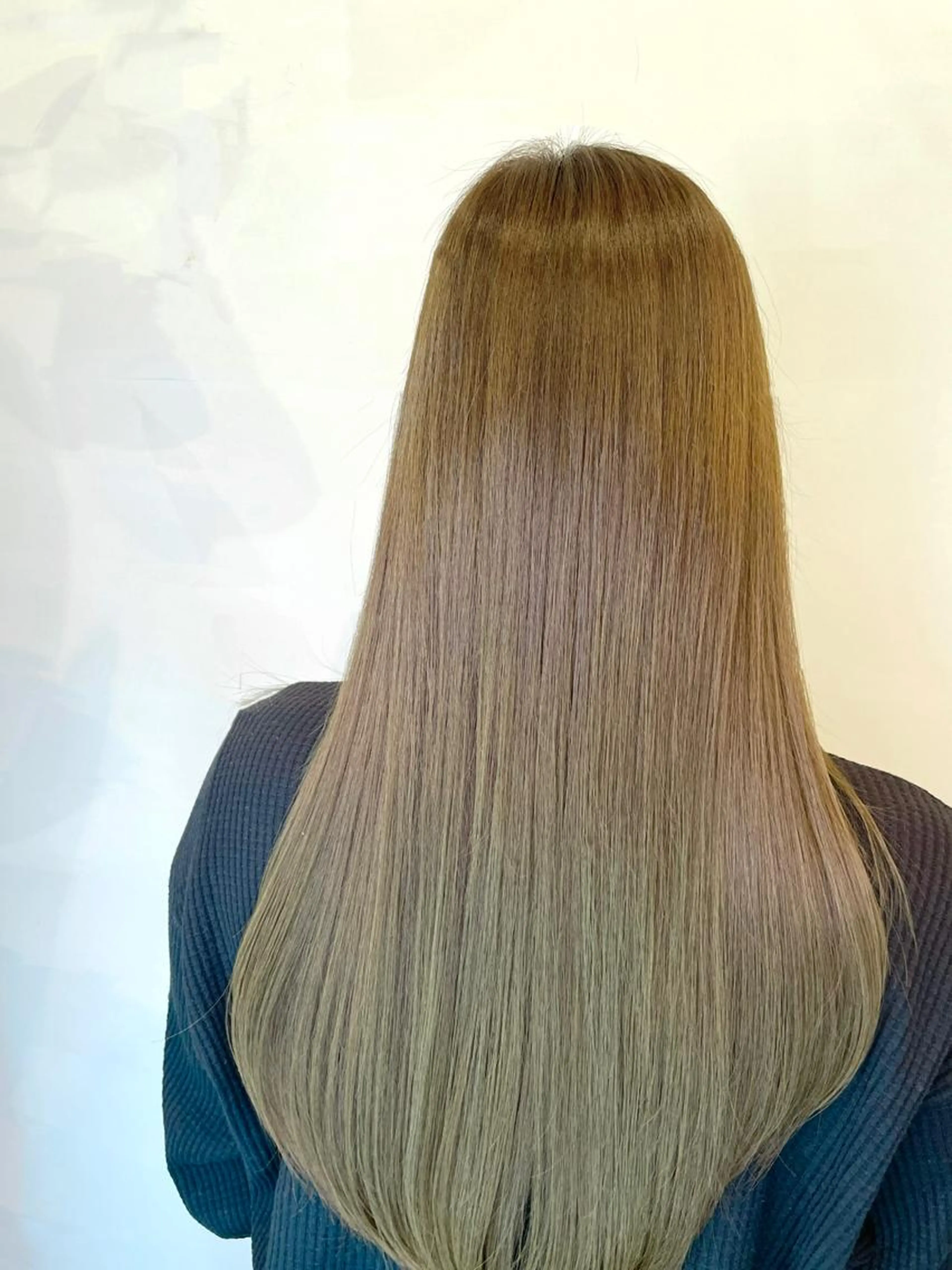 カット+デザインカラーの写真