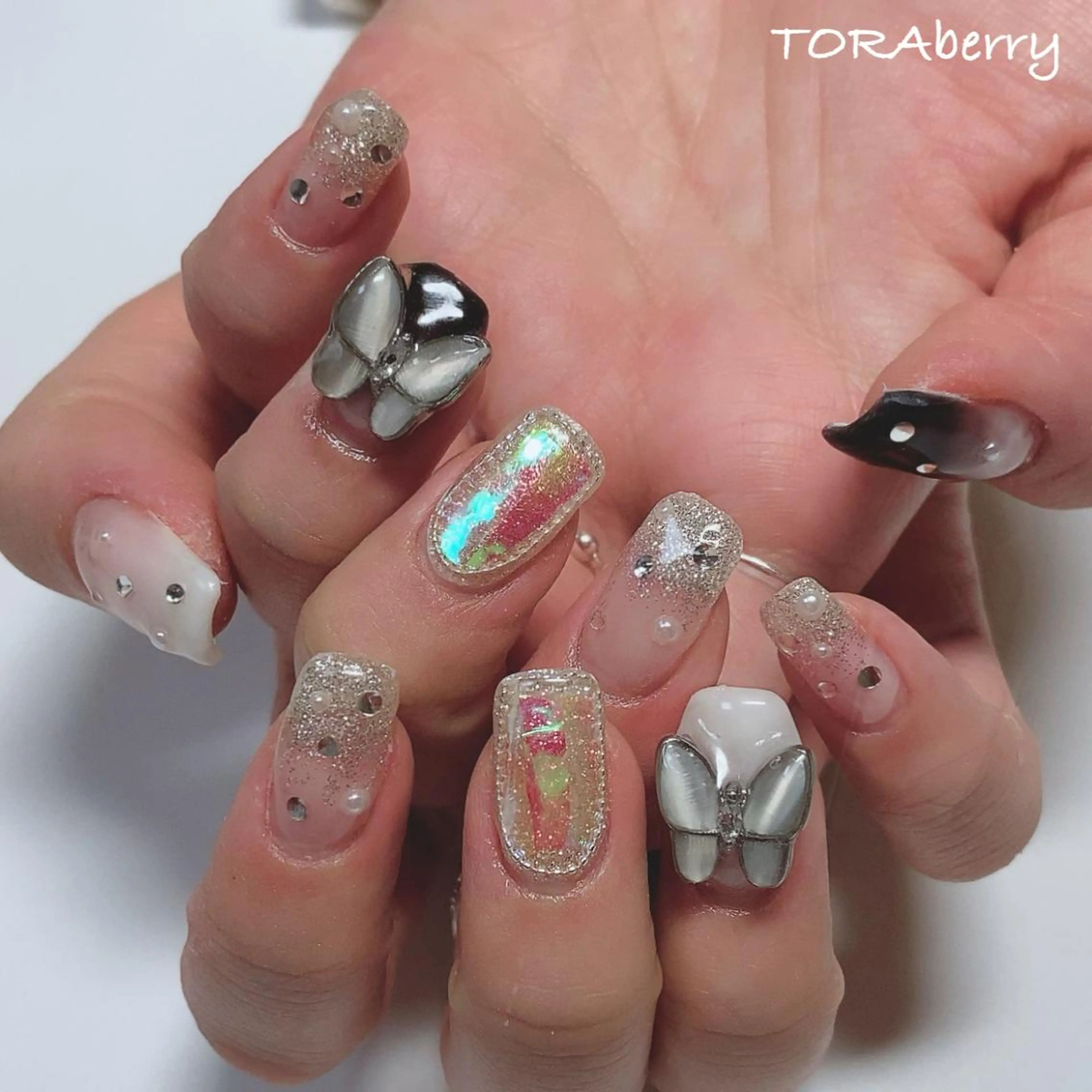 ネイル ハンドネイル ネイリスト なつみのネイルデザイン