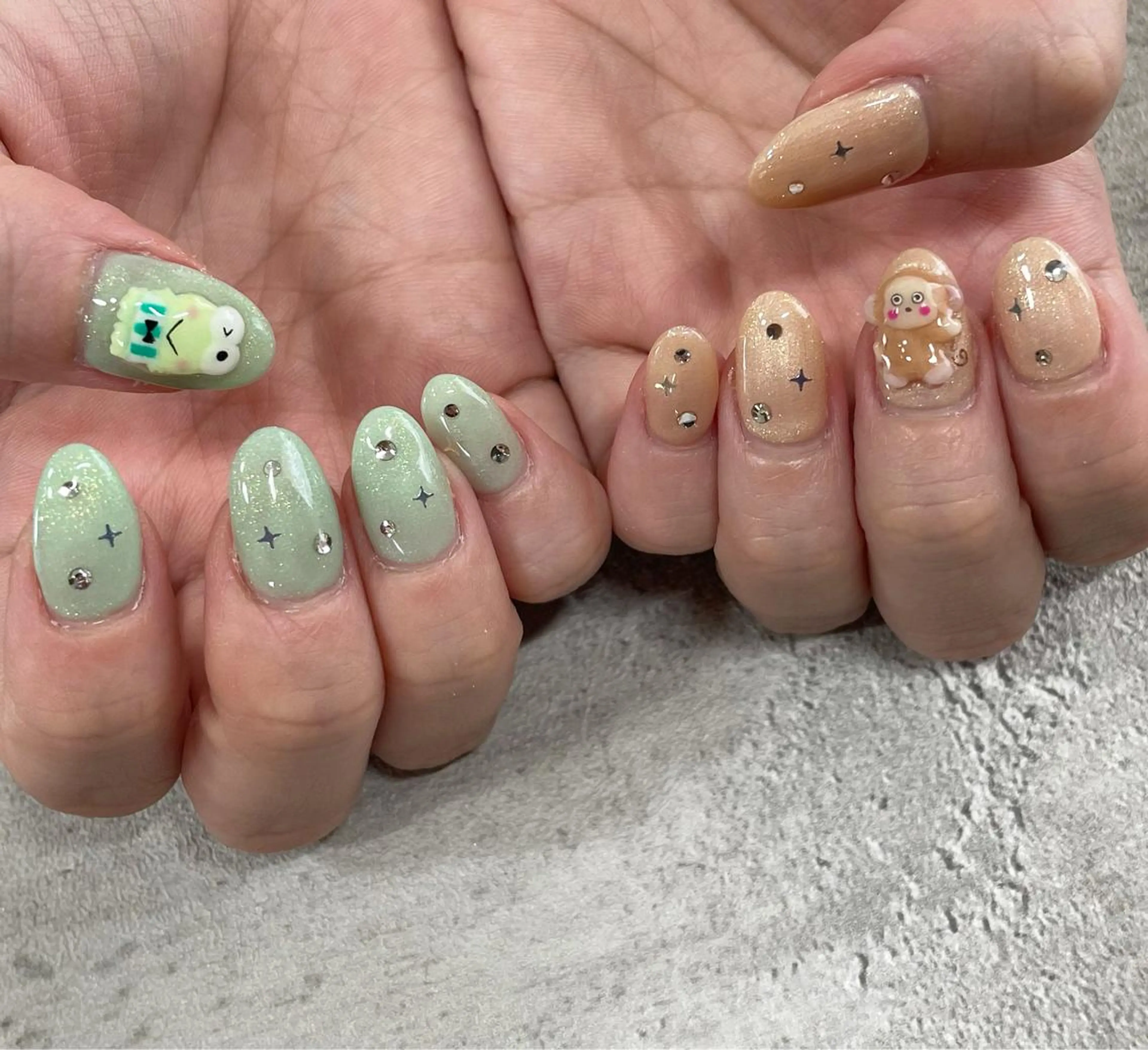 ネイル 東 千夏のネイルデザイン