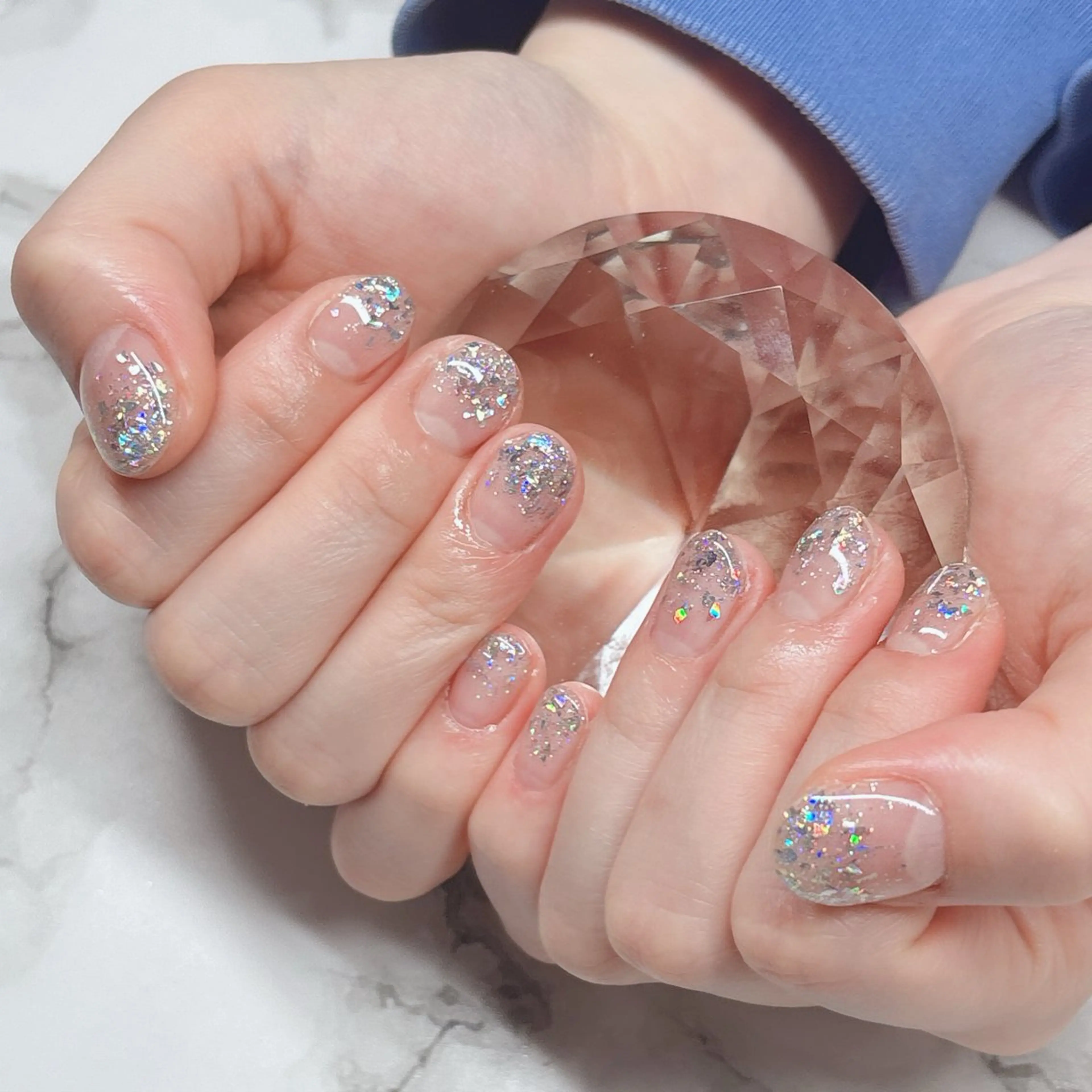 ネイル キラキラネイル ラメ(グリッター) ラメグラデーション Me19🕊️‎🤍 yuriのネイルデザイン