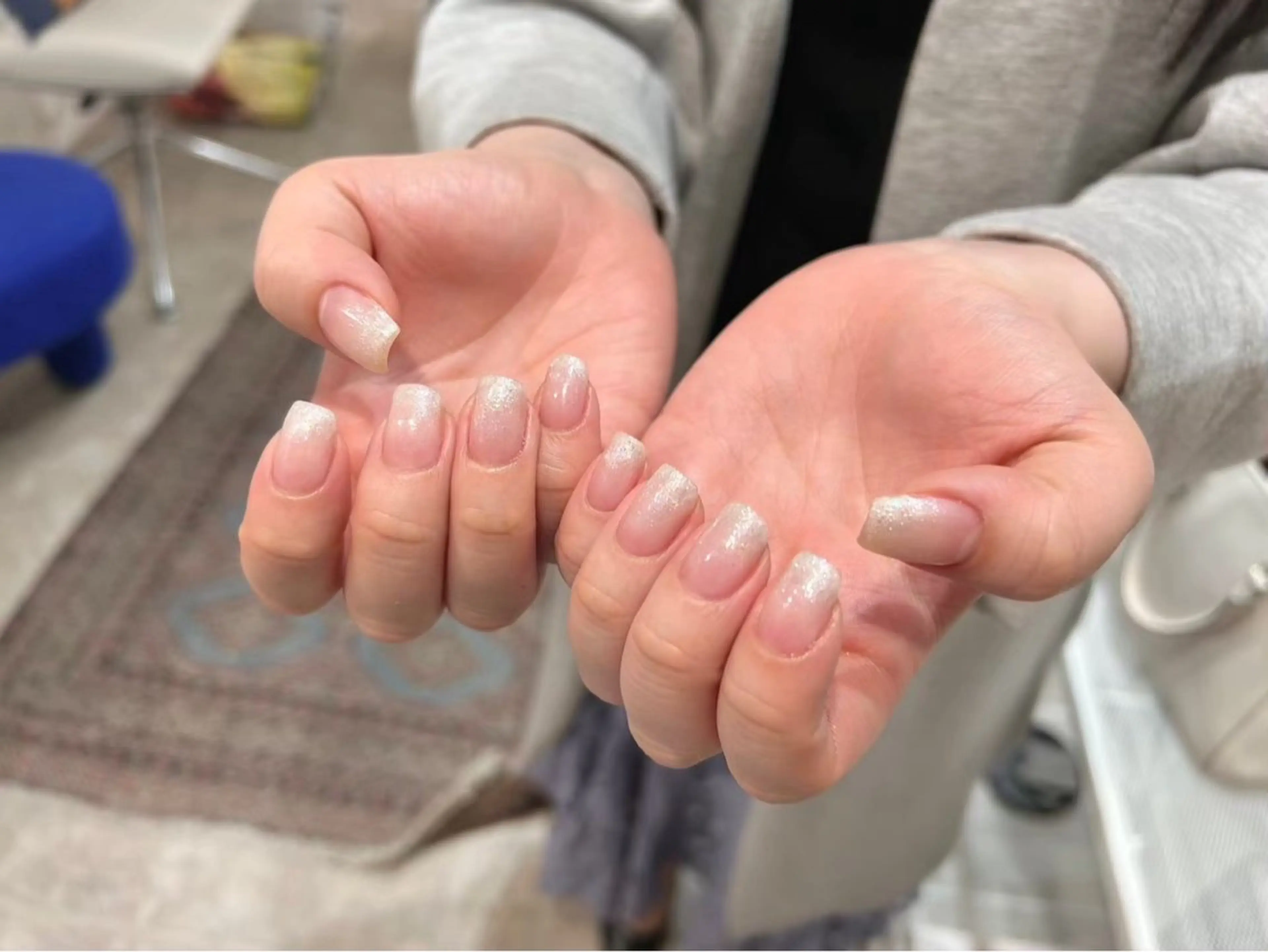 ネイル ラメ(グリッター) ラメグラデーション 0203ムニムサン 💙Mizuhoのネイルデザイン