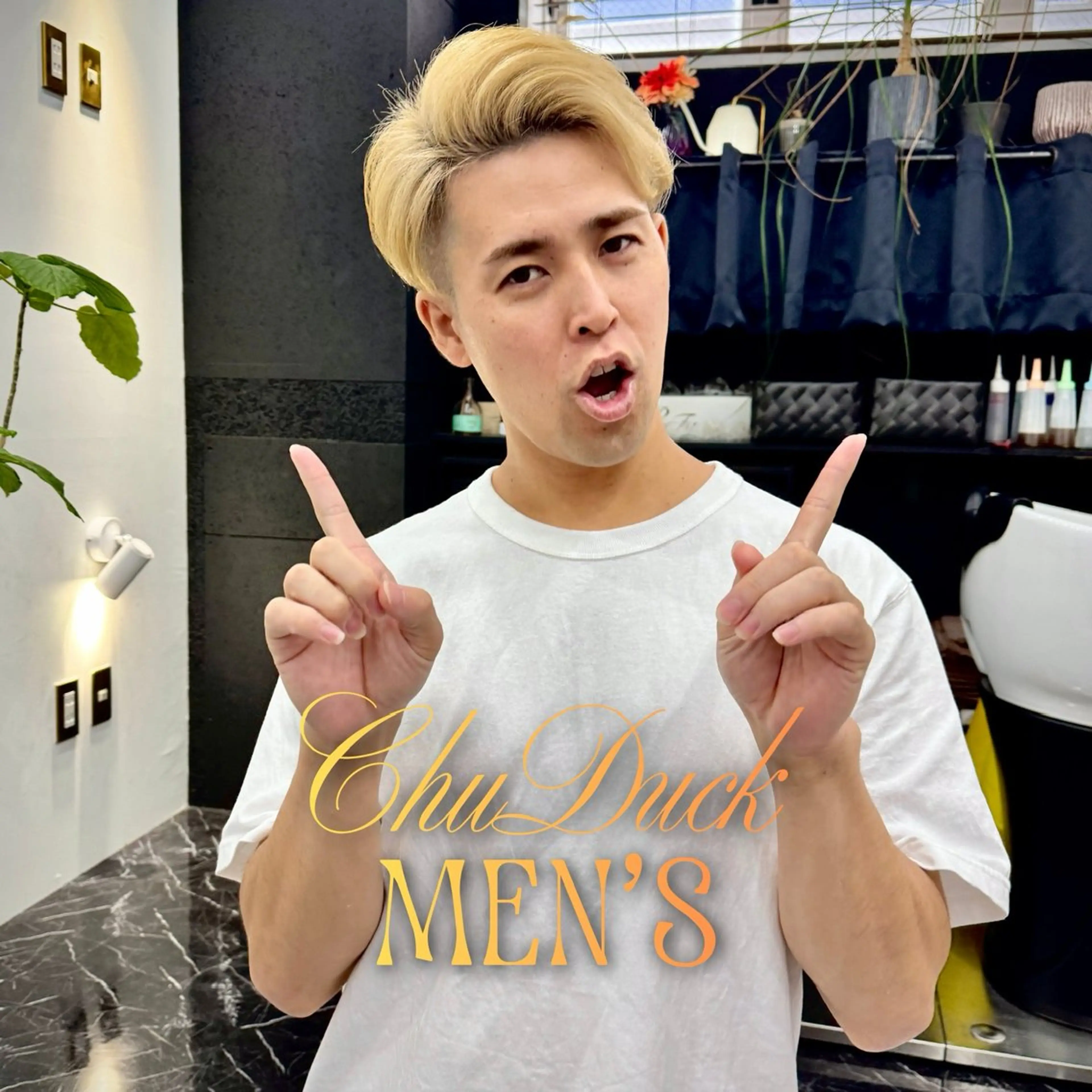 ショート カラー メンズ フェードカット スキンフェード ブロンド カット フェードカット×ハイ トーン/SHOTAのヘアスタイル