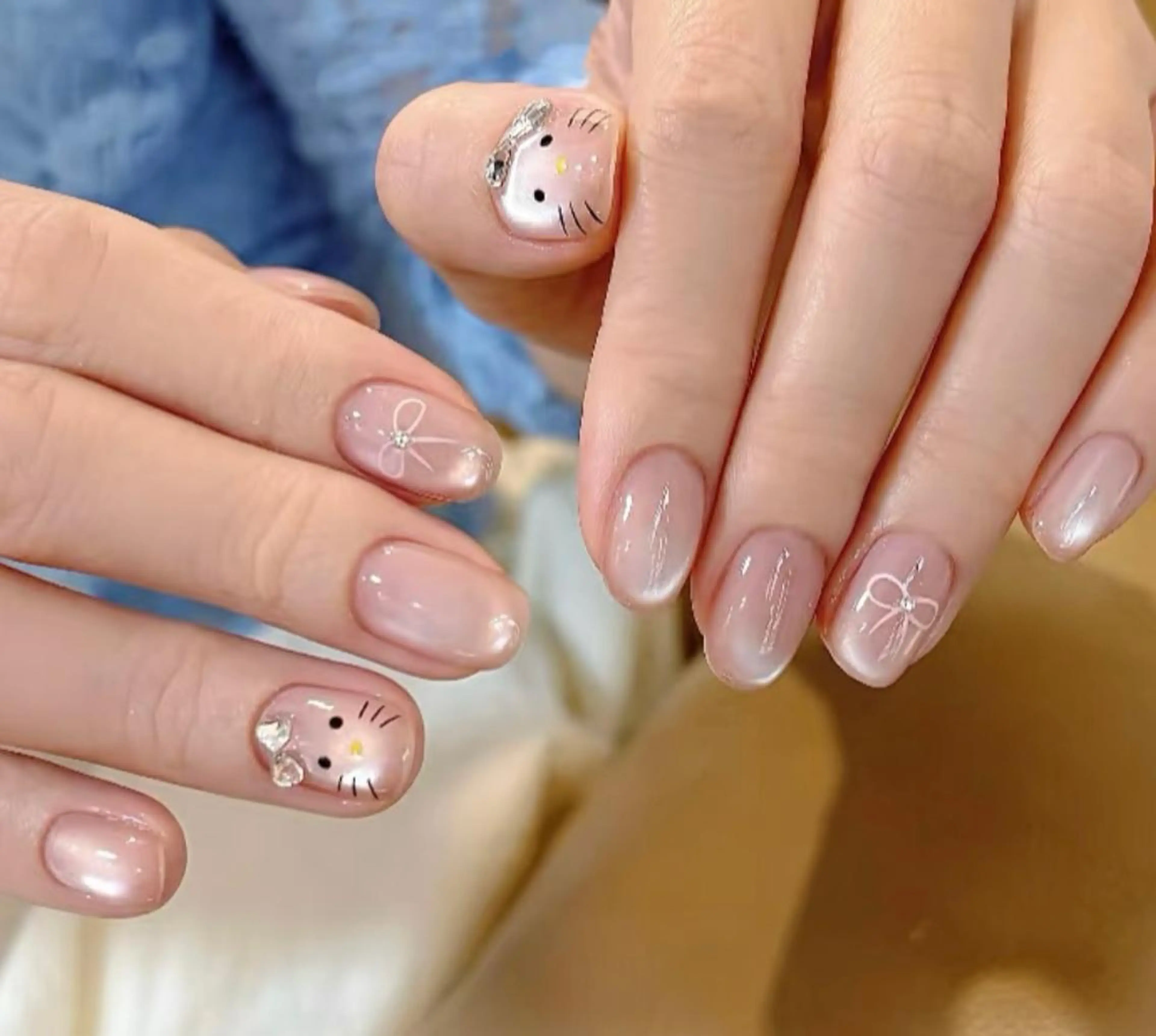 ネイル ハンドネイル 🎀 Ayaka_nailのネイルデザイン