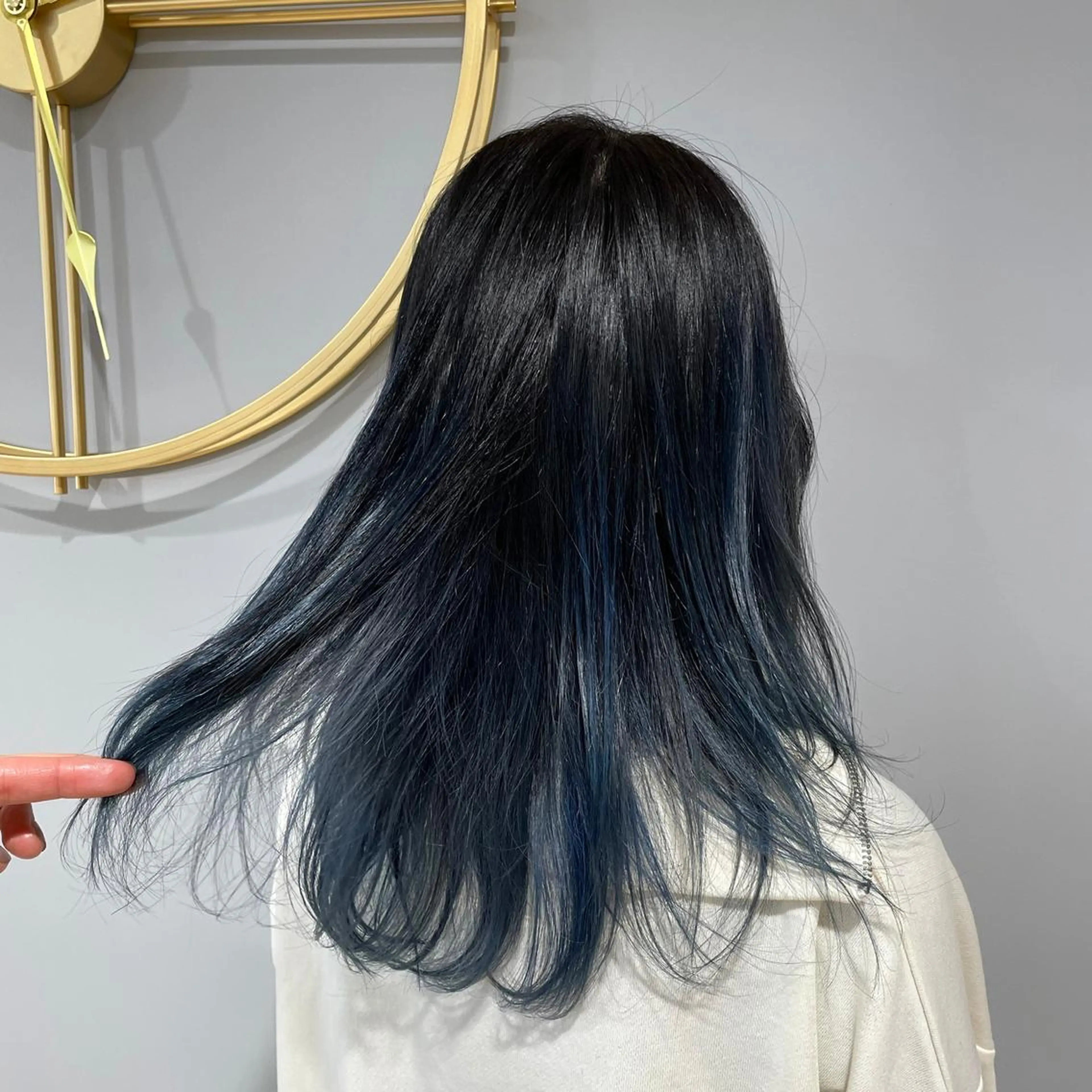 ロング カラー 黒髪 ブリーチ ブルーカラー ブルーパープル ブルーブラック 新宿御苑前/新宿 Ryuseiのヘアスタイル