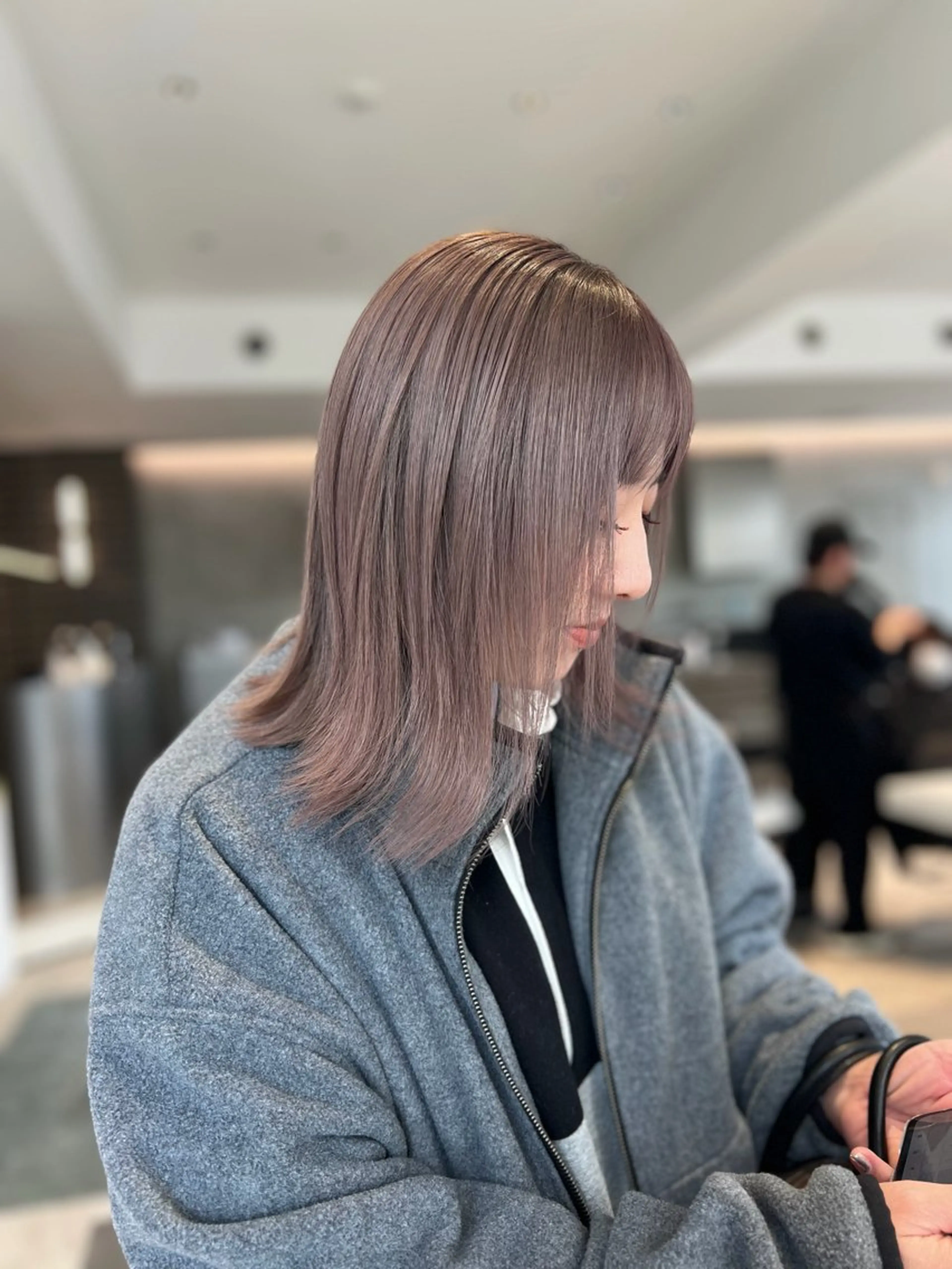 ミディアム カット ヘアカラー トリートメント 髪質改善/レイヤー 暖色/shiinaのヘアスタイル