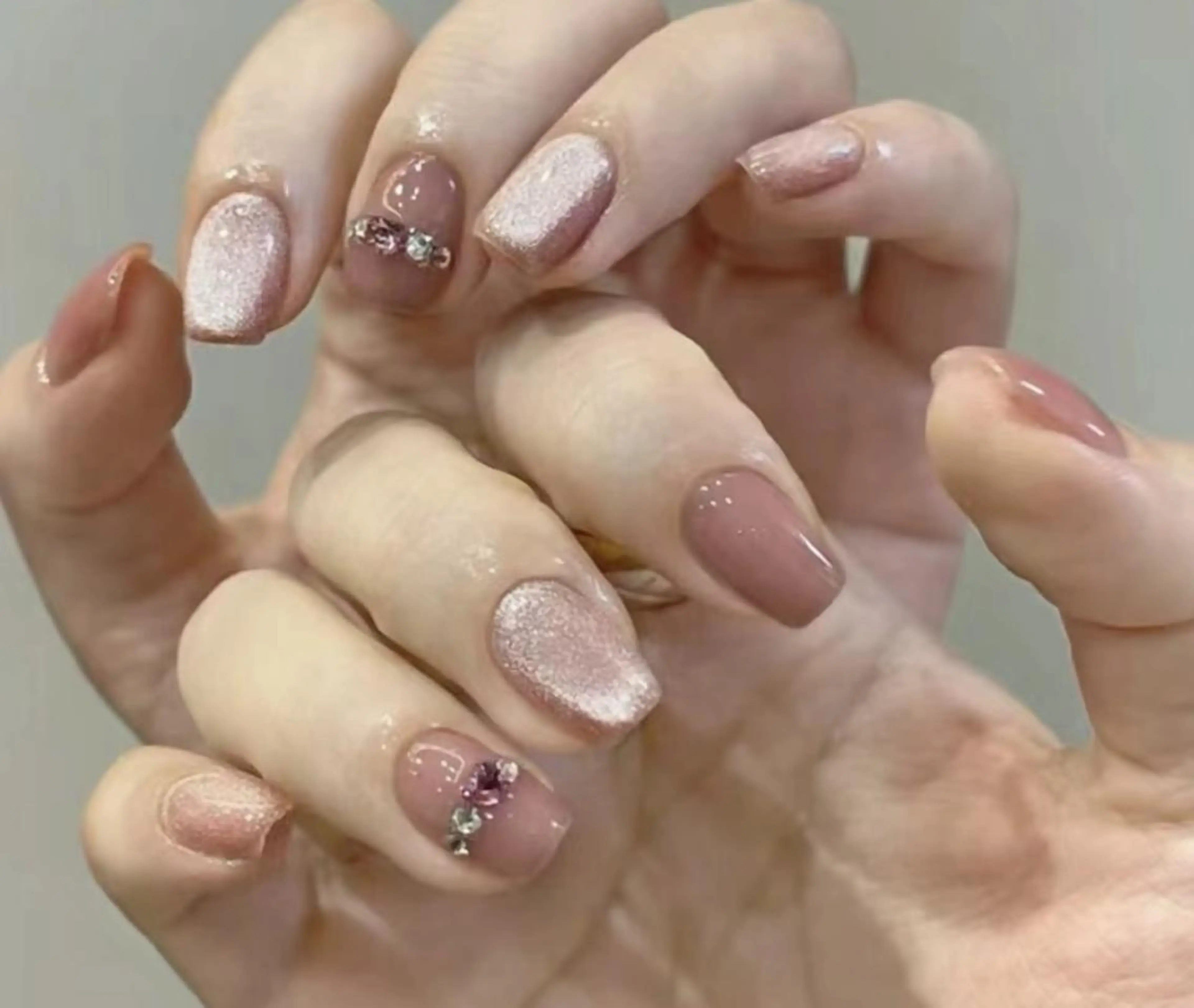 ネイル VIVIAN エイのネイルデザイン