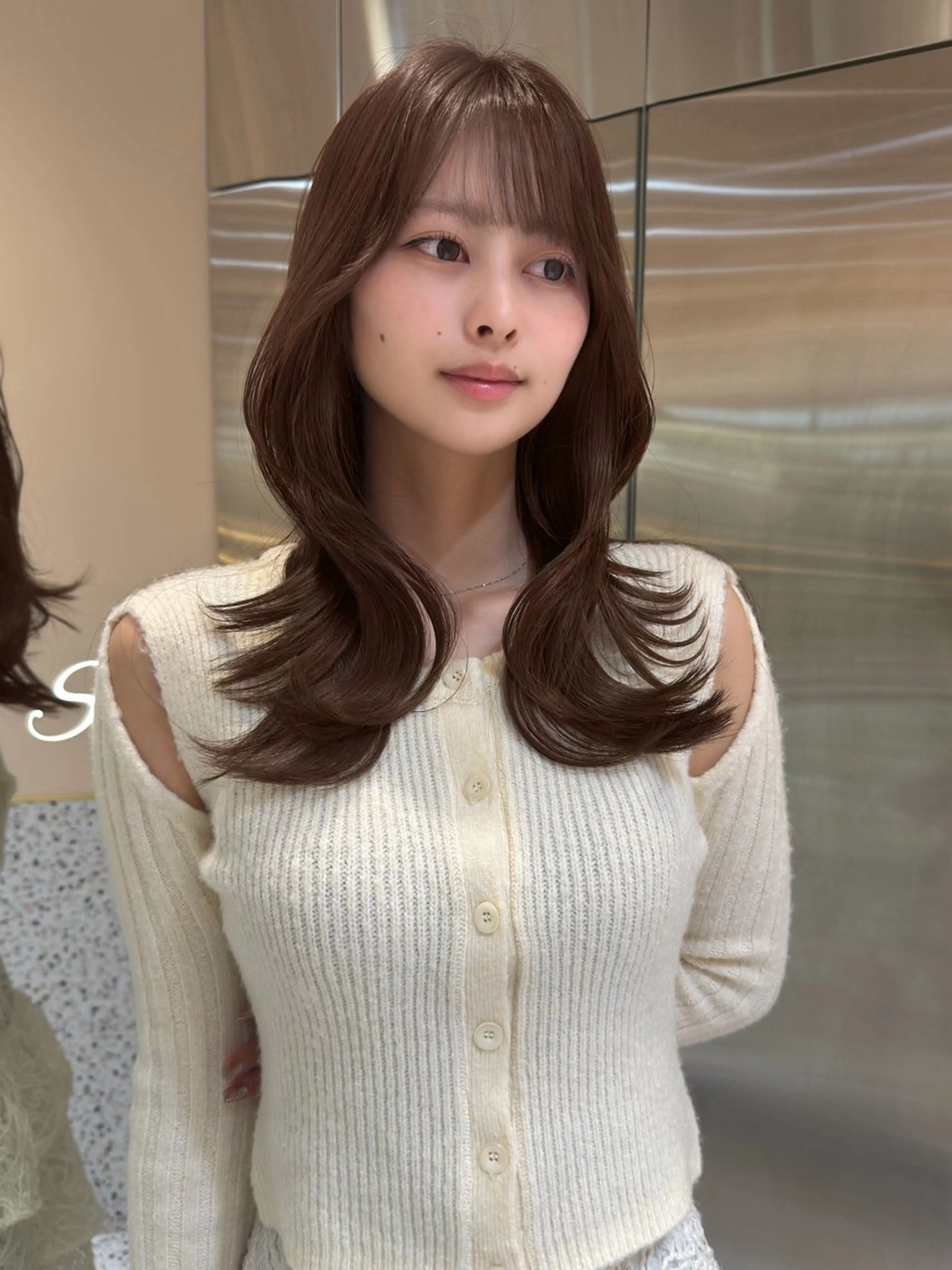 ミディアム カラー 絶対垢抜けレイヤー/ 透明感カラーリョウヤのヘアスタイル