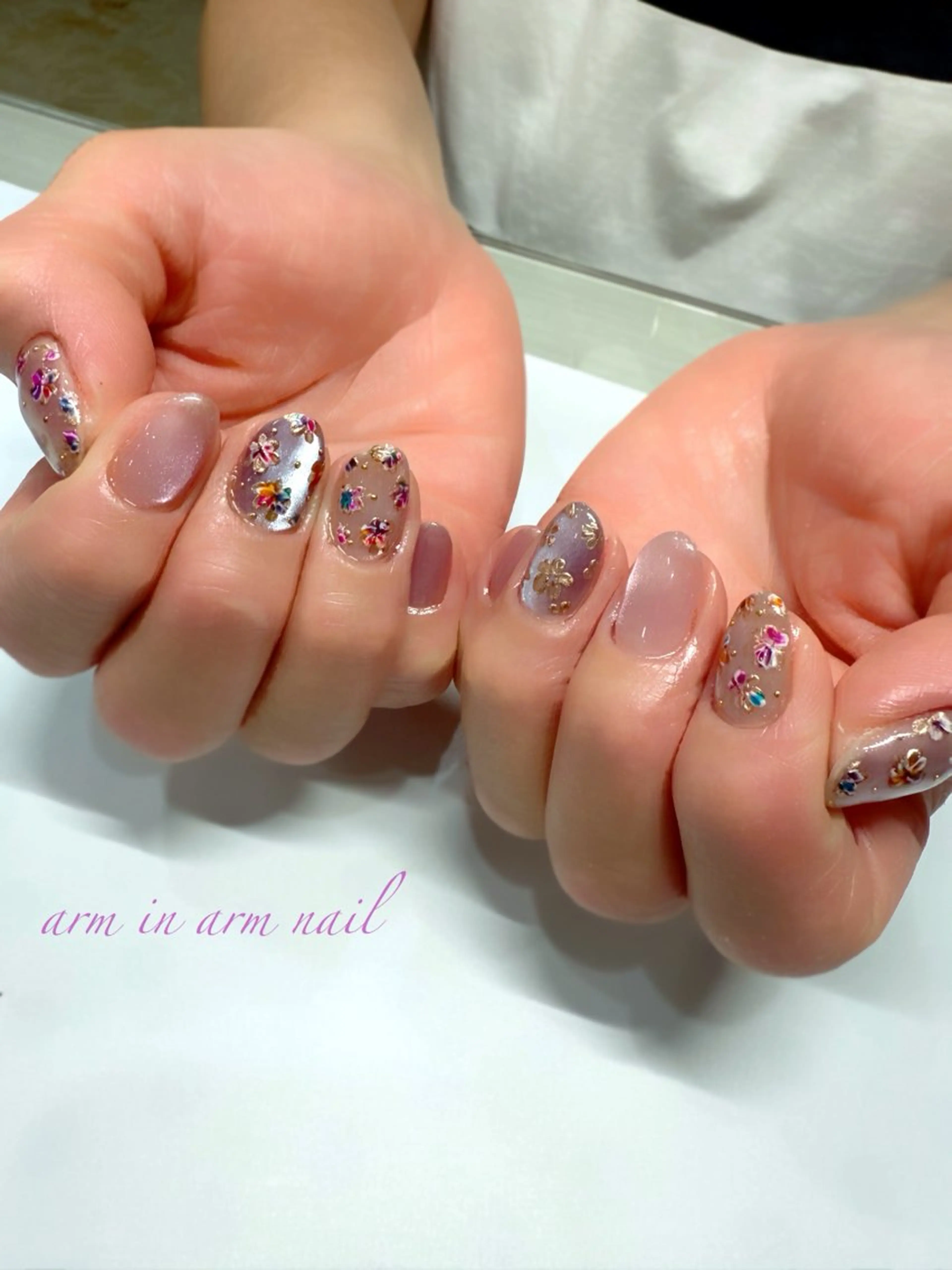 ネイル arm in arm ︎✿Yamamotoのマツエク・マツパデザイン