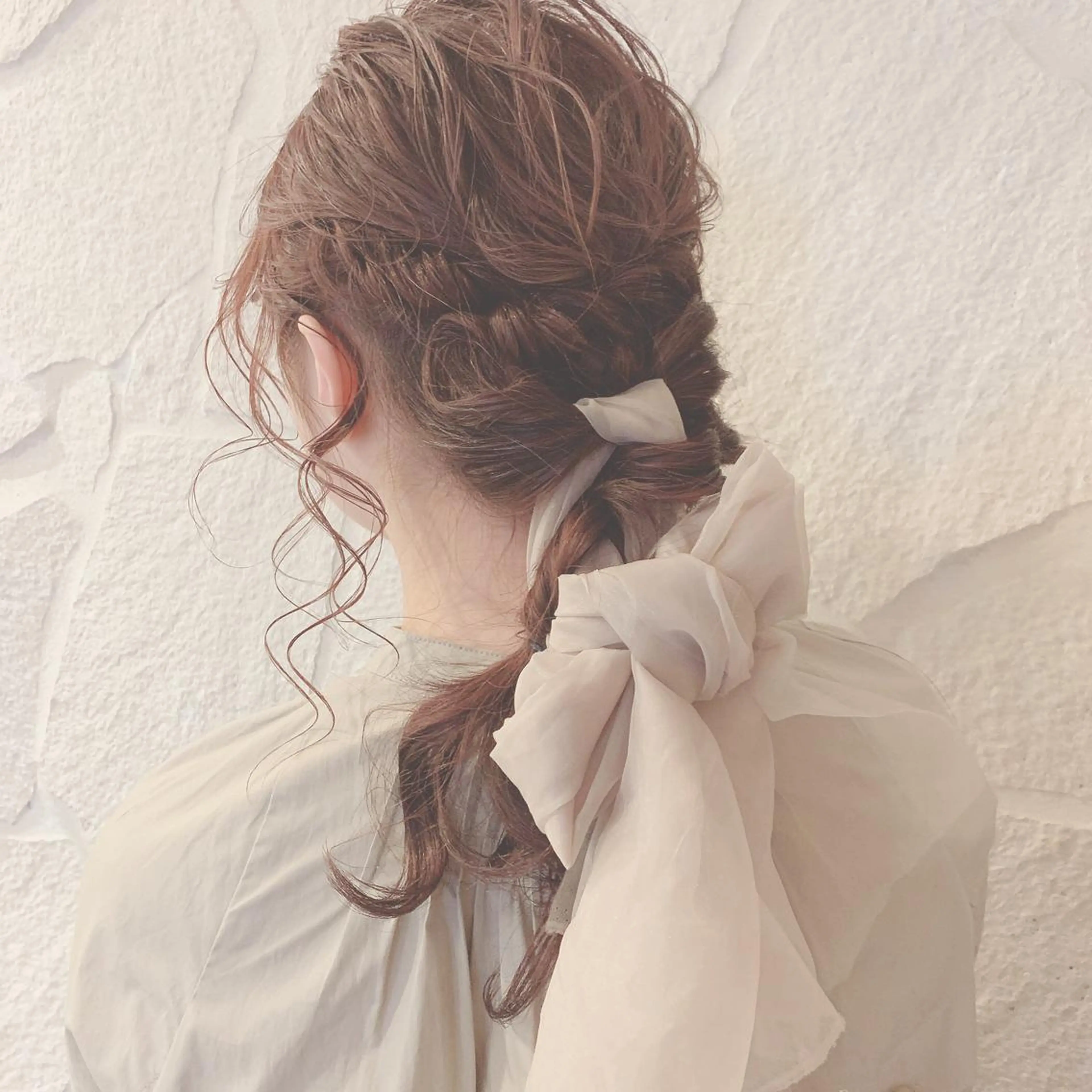 ヘアアレンジ SALOWIN横浜所属・ﾚｲﾔｰ.ﾍｱｾｯﾄ 🤍宮本しおりのヘアスタイル