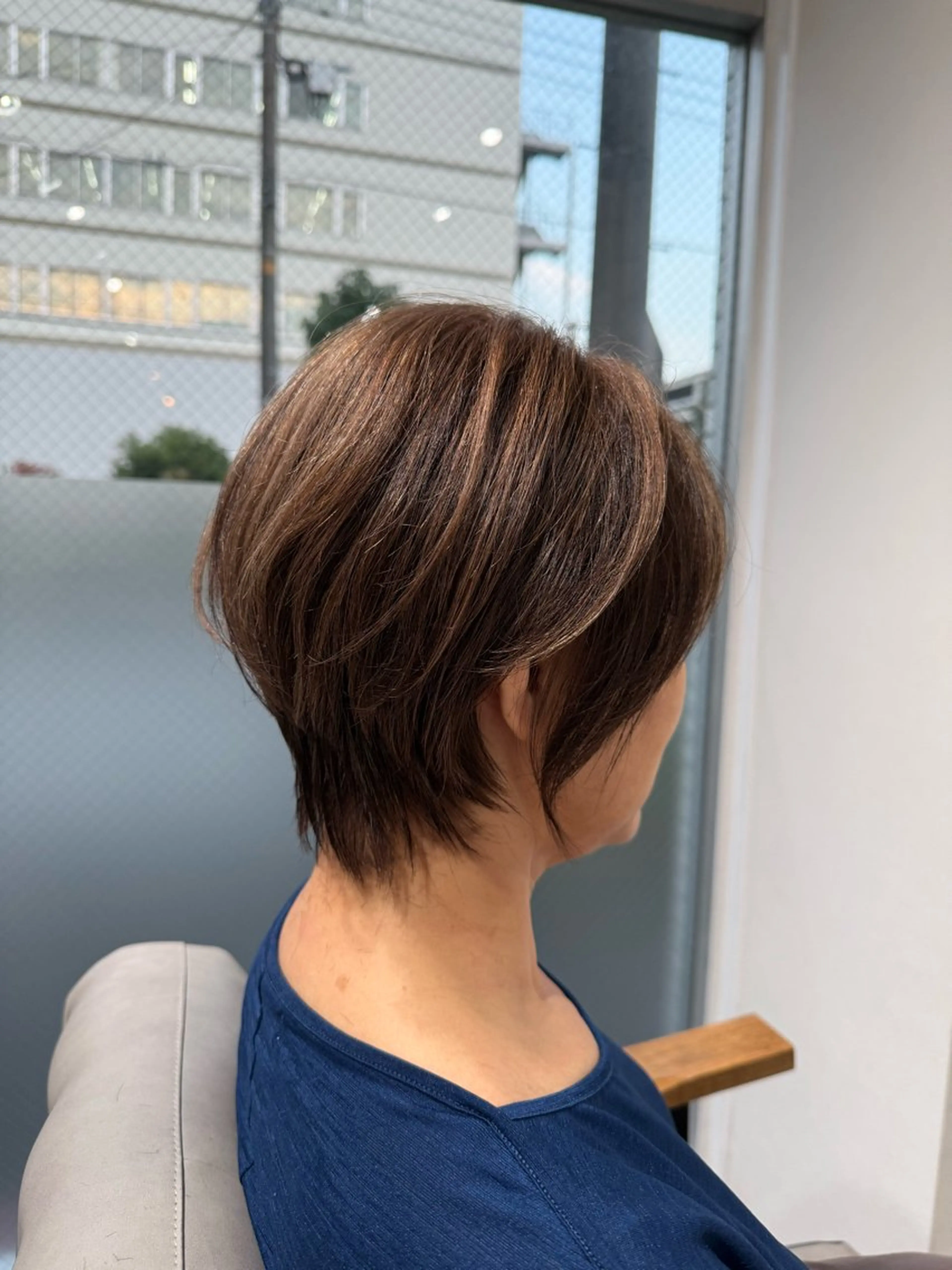 ショート カラー ヘアカラー トリートメント 脱白髪染め美容師 竹内涼乃のヘアスタイル