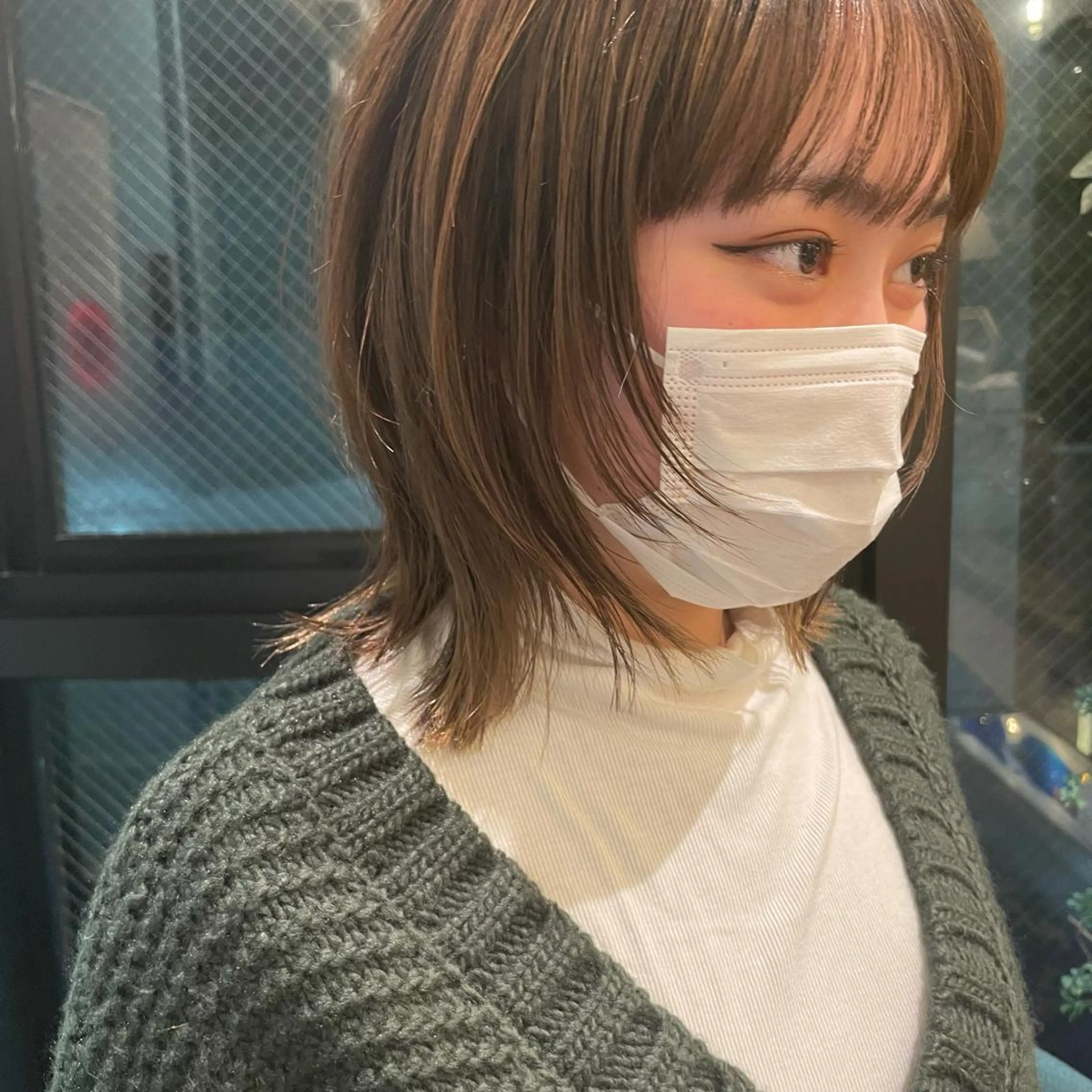 ミディアム 顔まわりレイヤー レイヤーカット レイヤー/ブリーチ ♥️【木坂 桃歌】のヘアスタイル