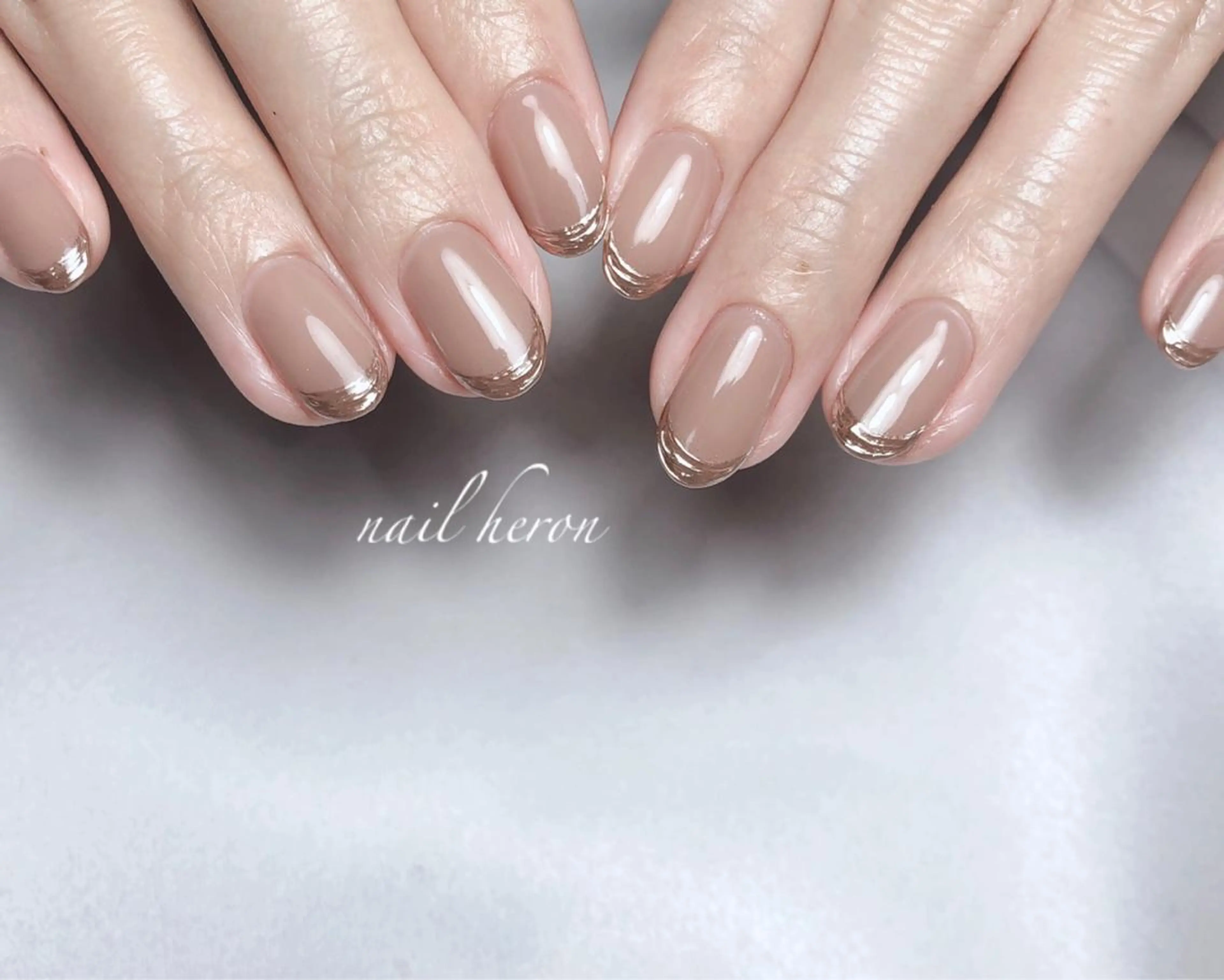 ネイル ミラーネイル ハンドネイル saki_ nail heronのネイルデザイン