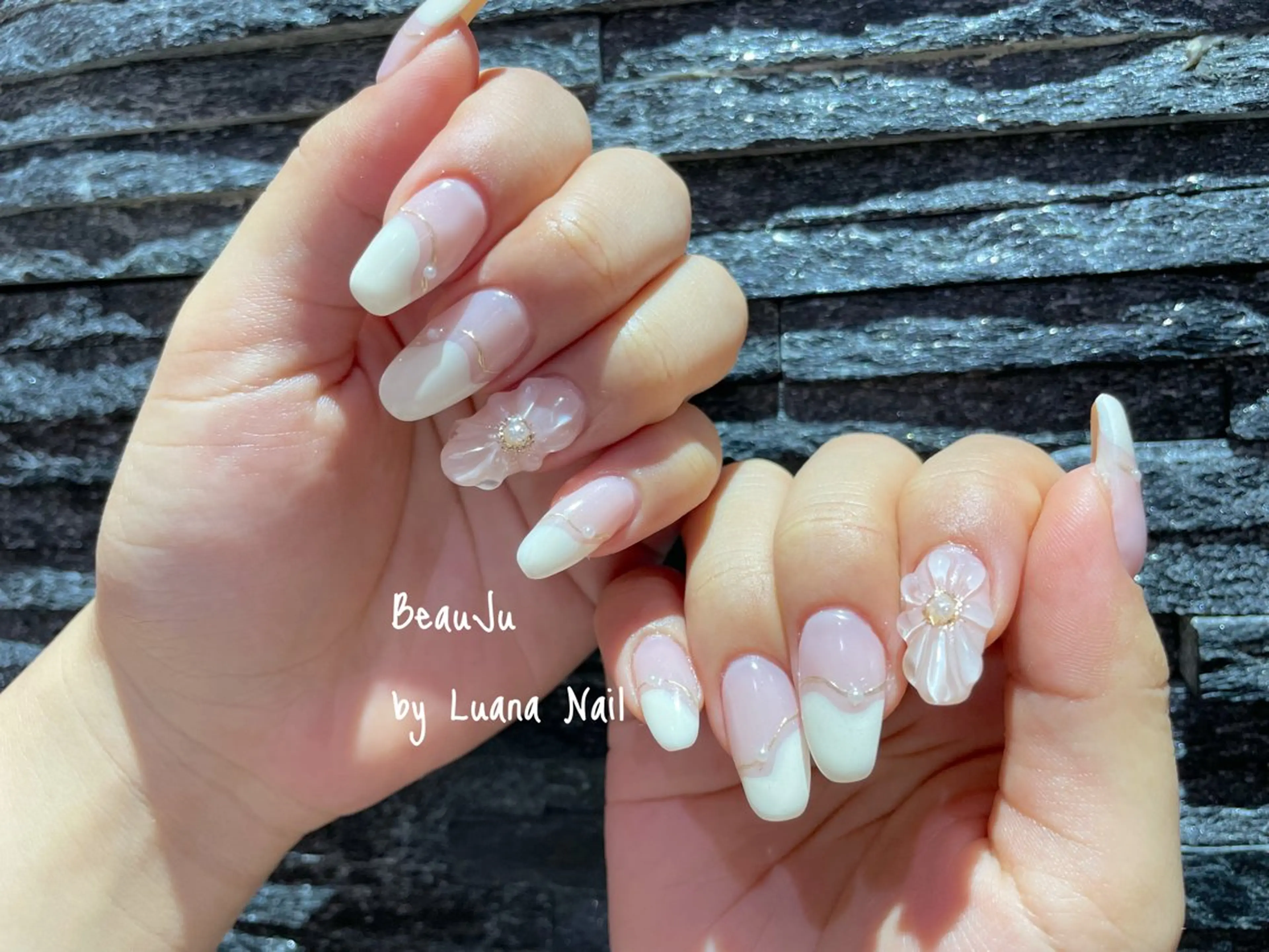 ネイル ミラーネイル ハンドネイル BeauJu by Luana Nailのネイルデザイン